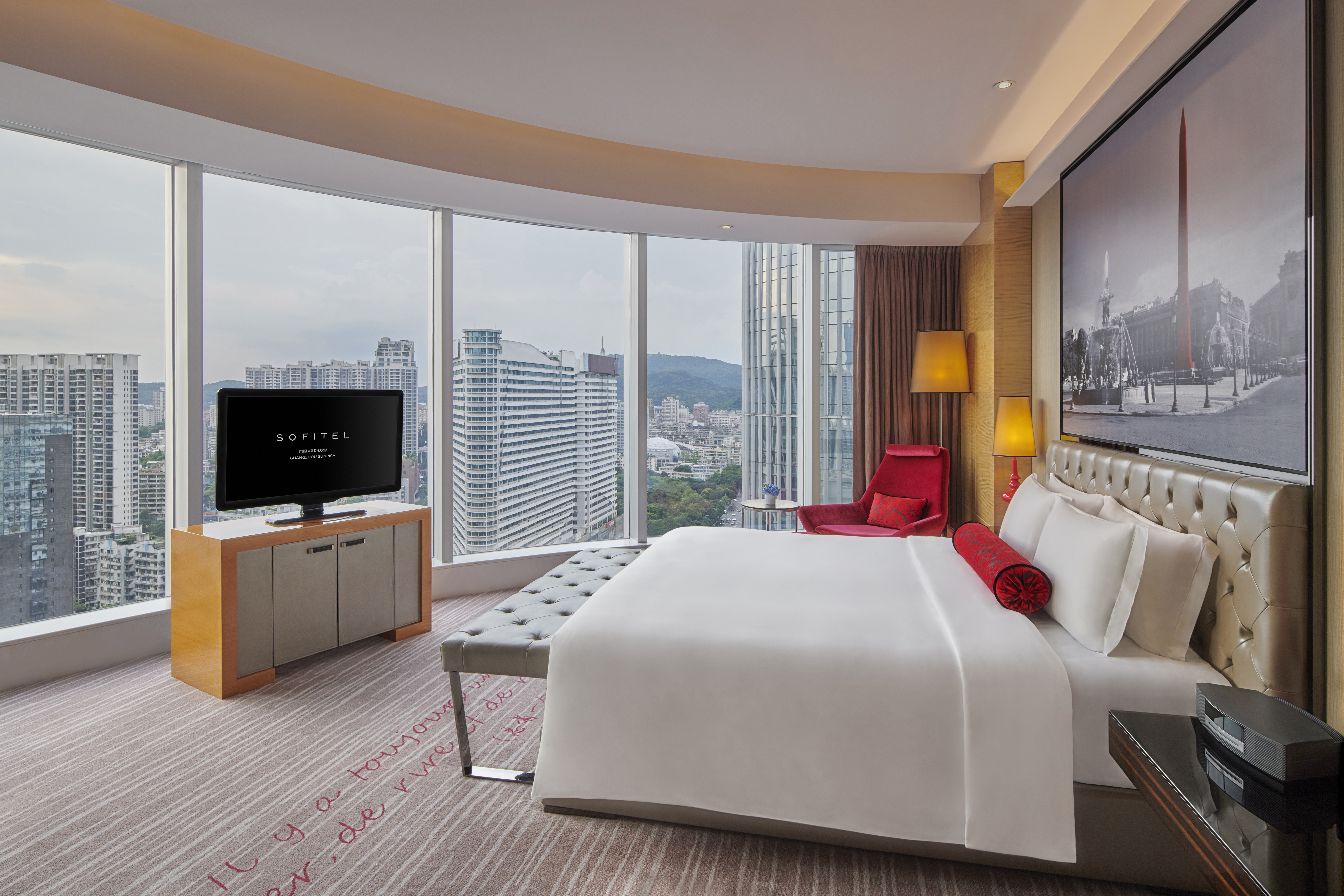 Double Deluxe King Bed