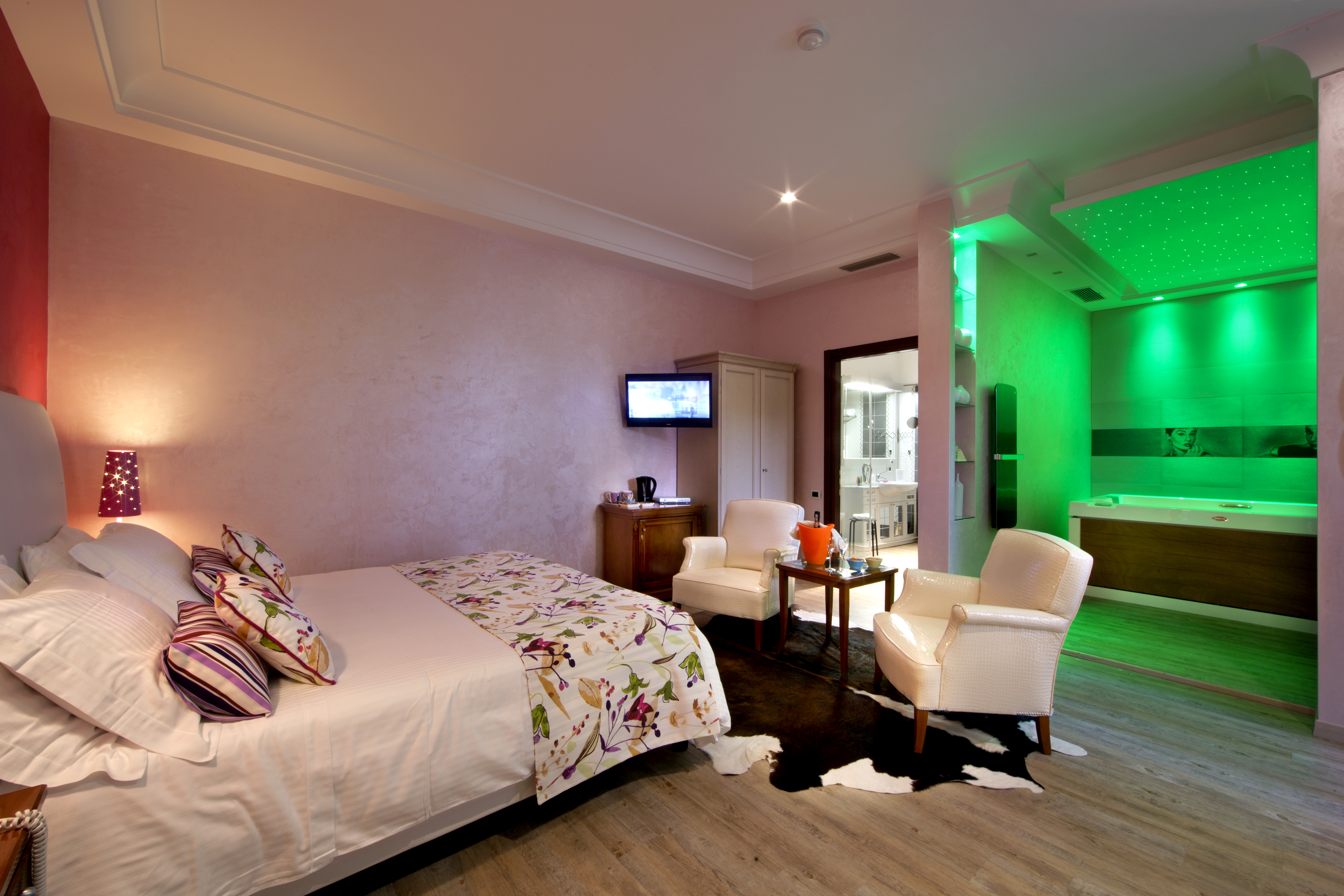 Double or Twin Standard