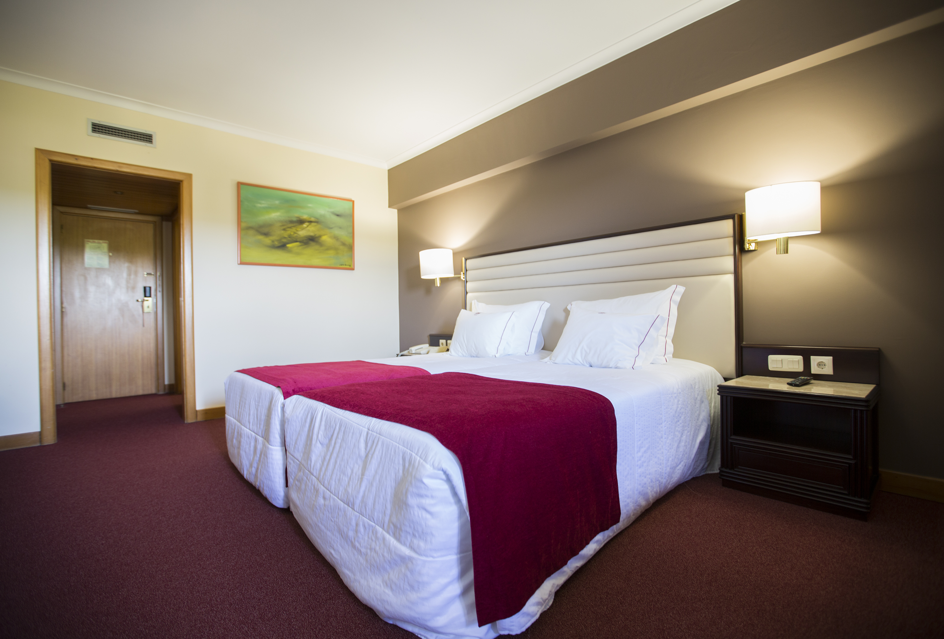 Double or Twin Standard