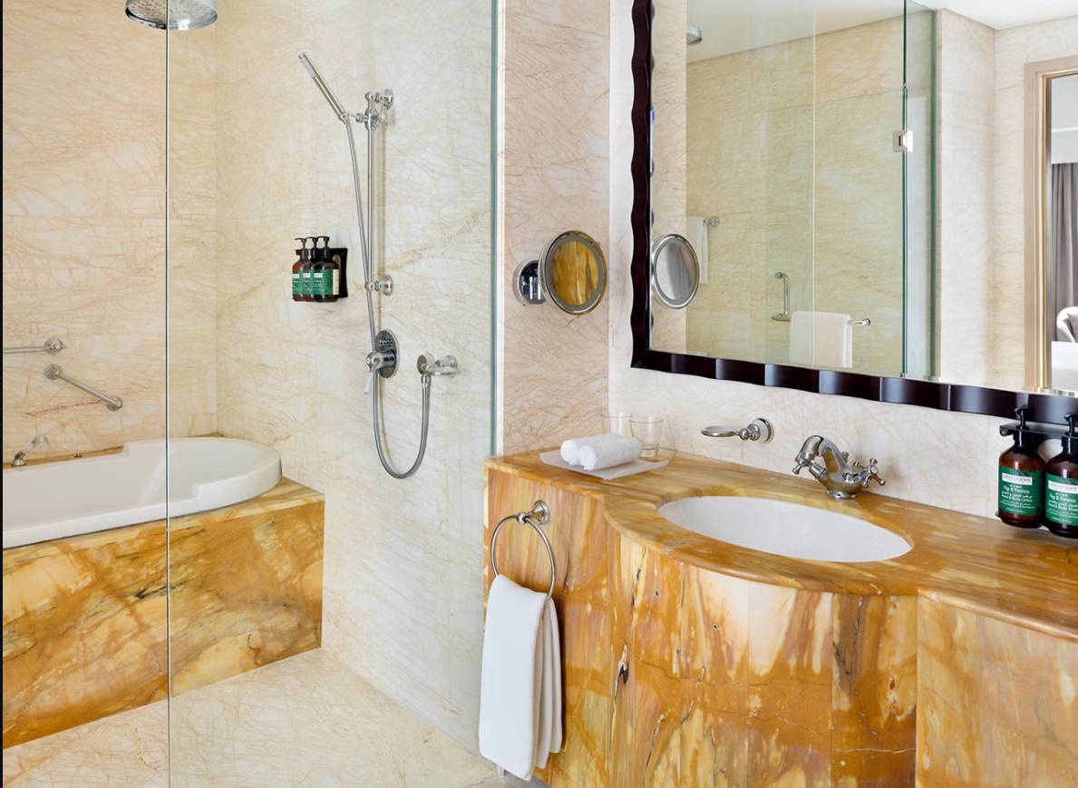 Junior Suite Standard