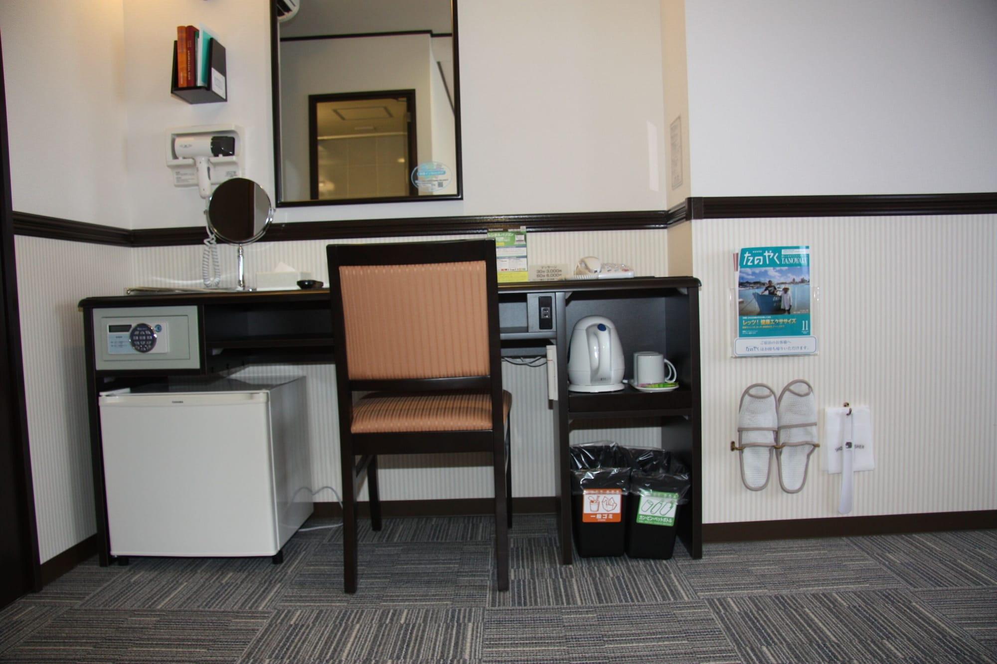 Twin Deluxe Two Beds