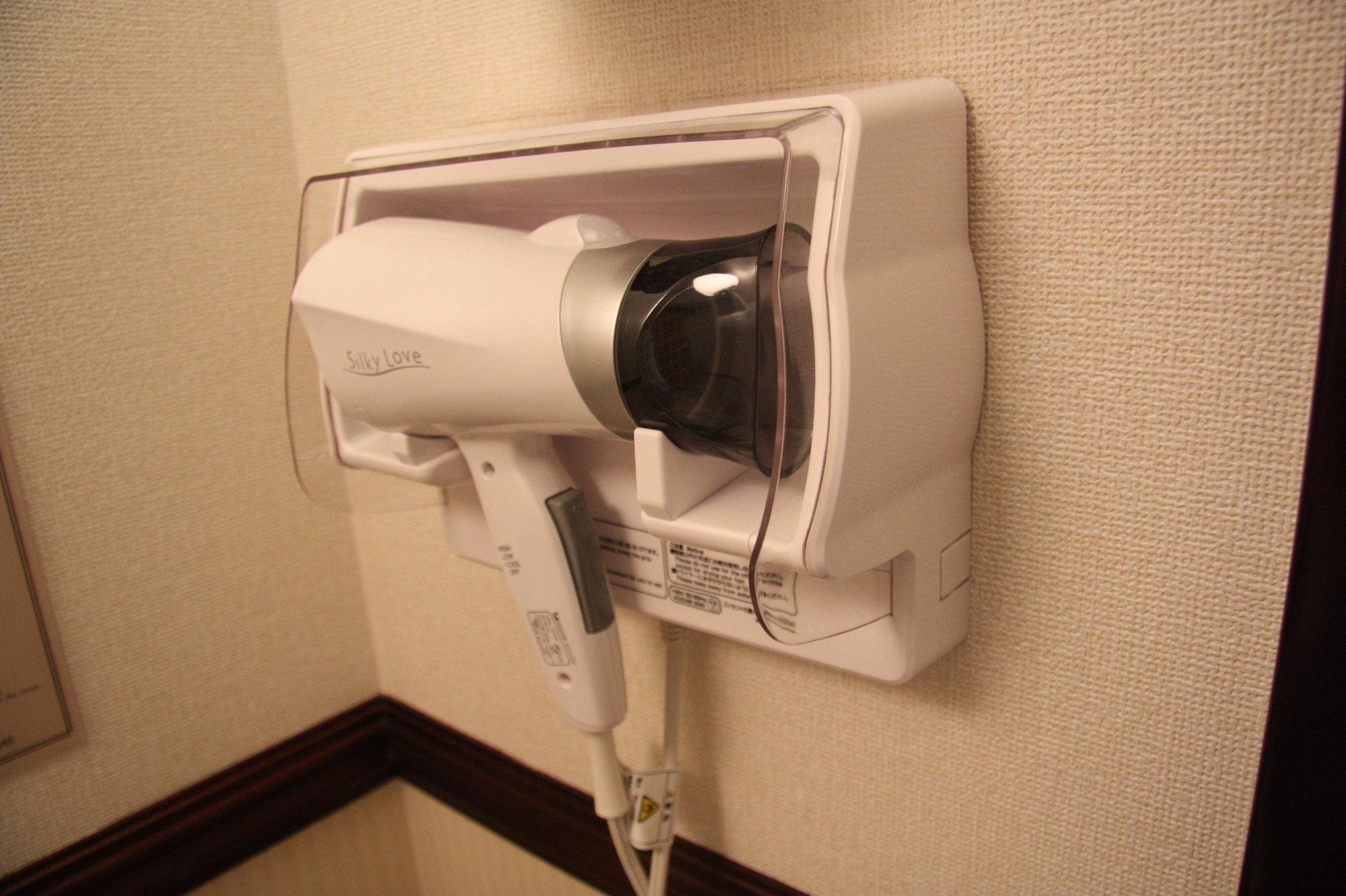 Twin Deluxe Two Beds