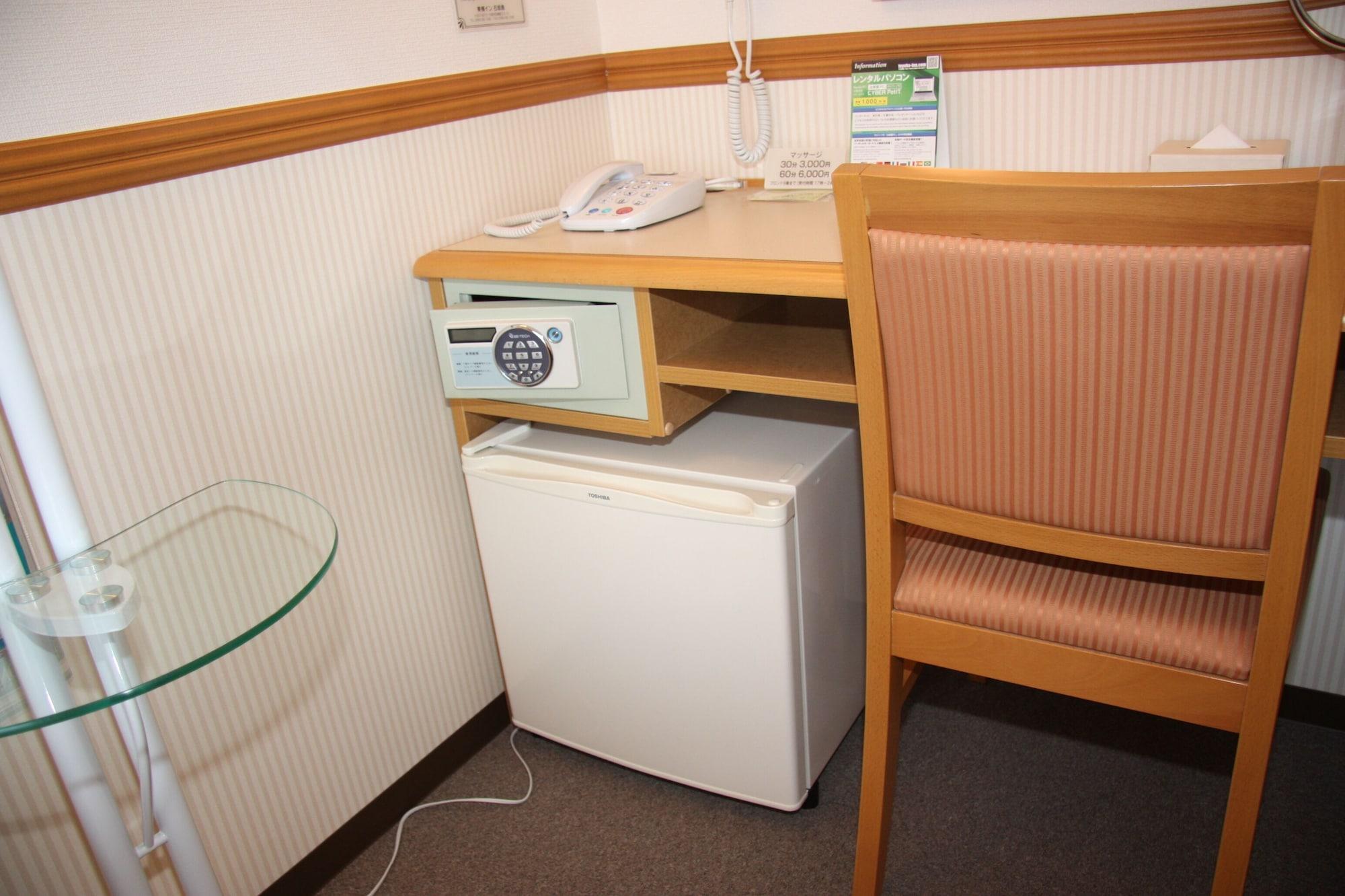 Double Queen Bed Non Smoking