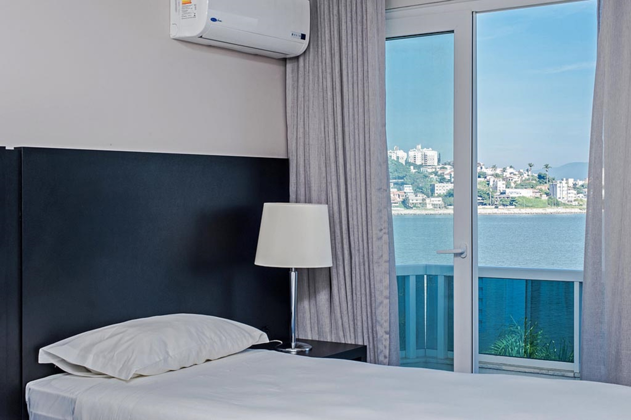 Twin Deluxe Superior