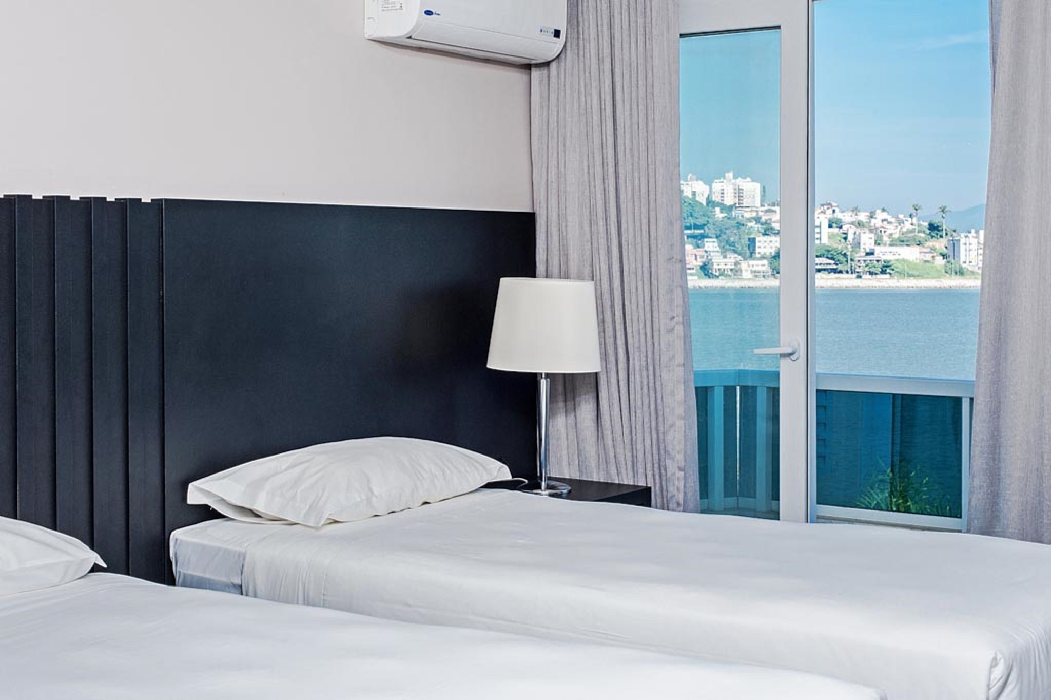 Twin Deluxe Superior