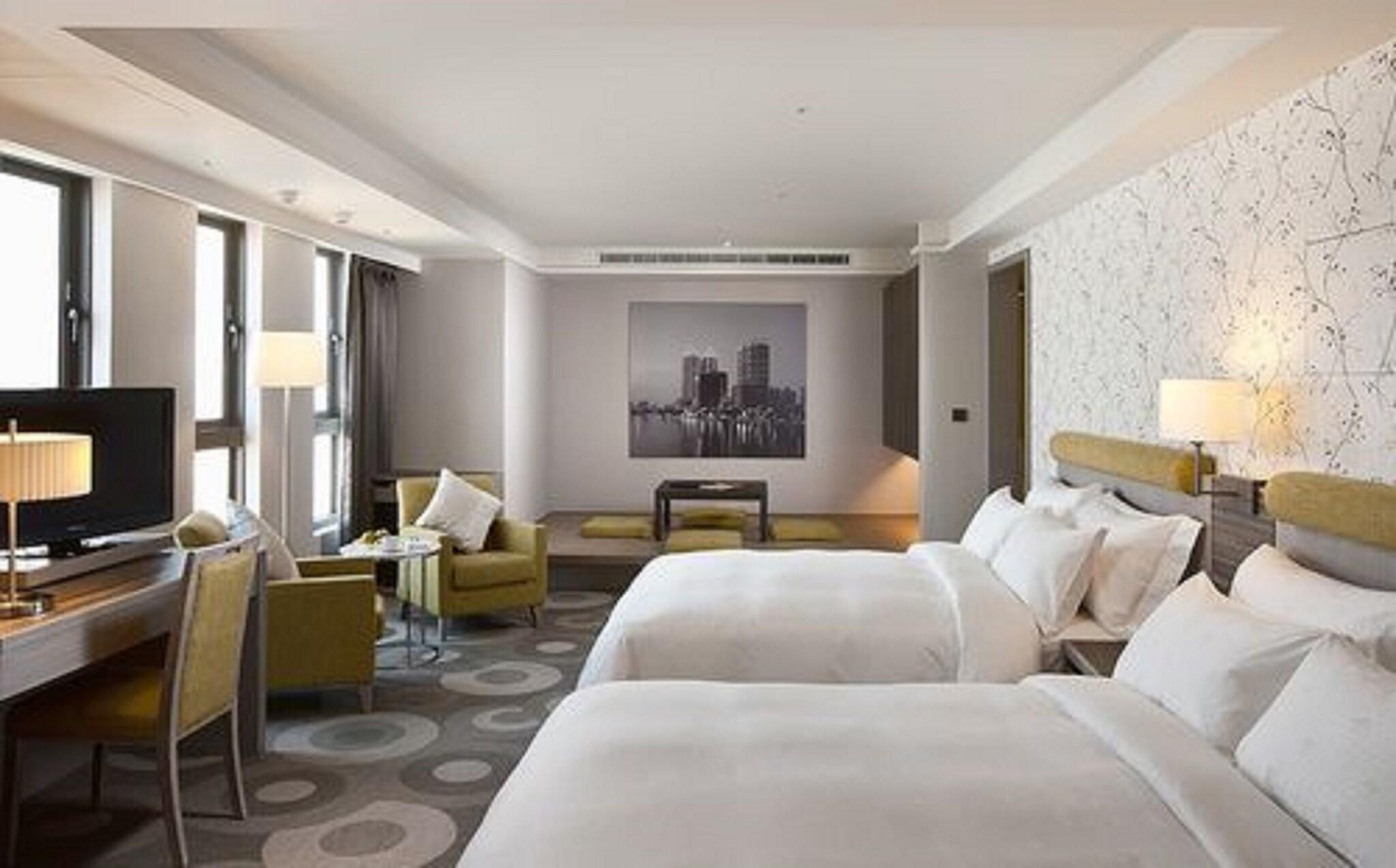 Suite Two Double Beds