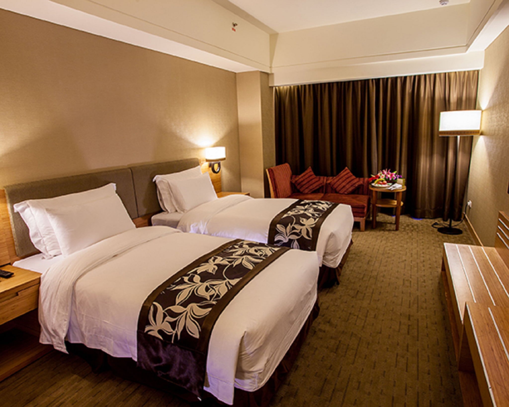 Twin Superior City View