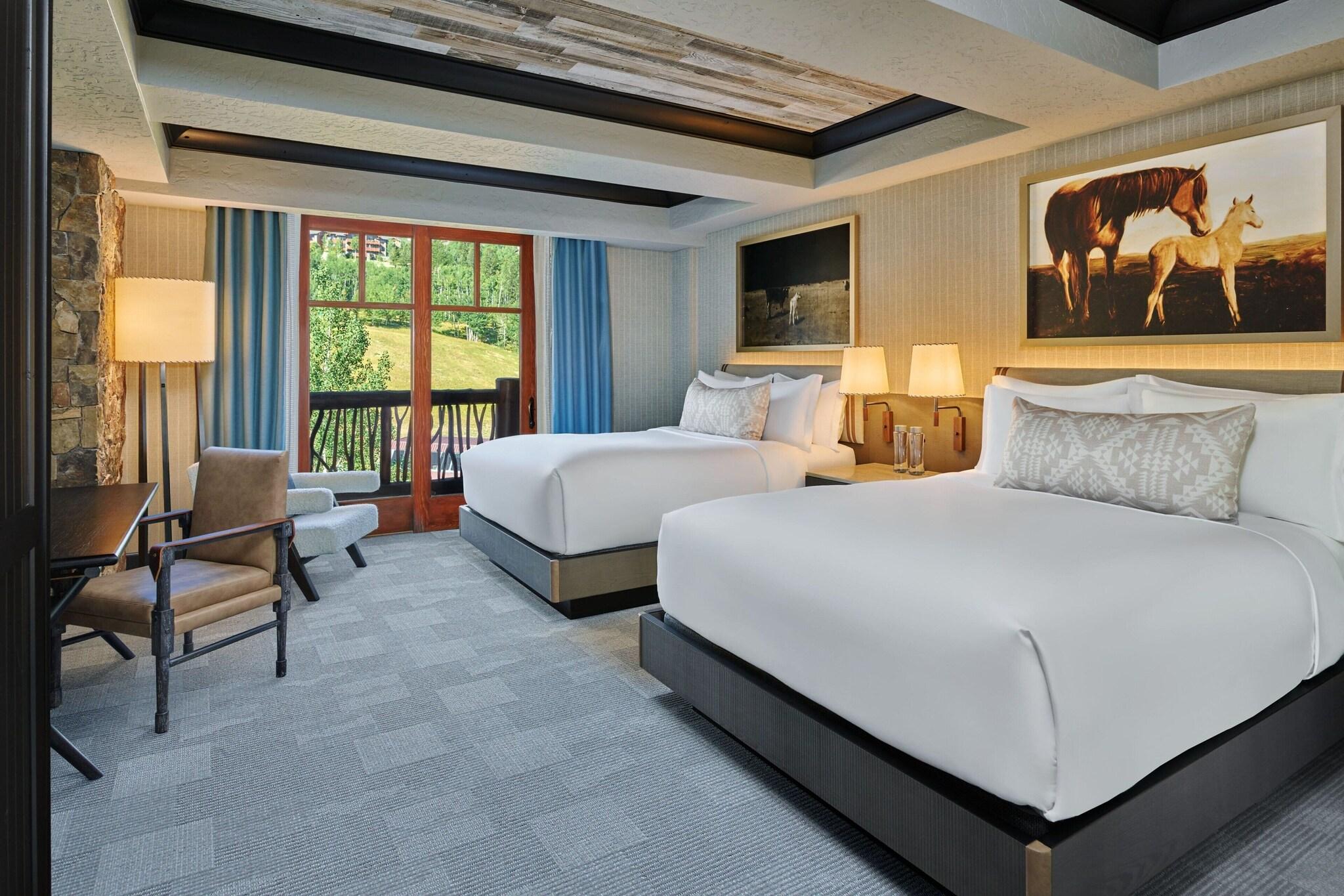 Double Club Two Queen Beds