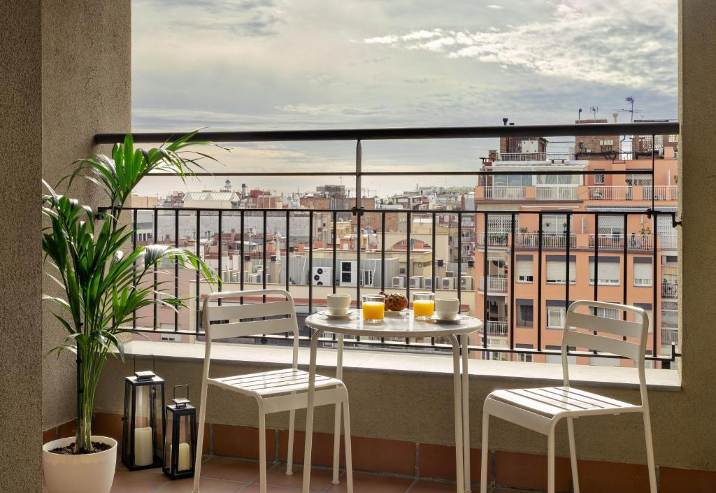 Apartment with Balcony