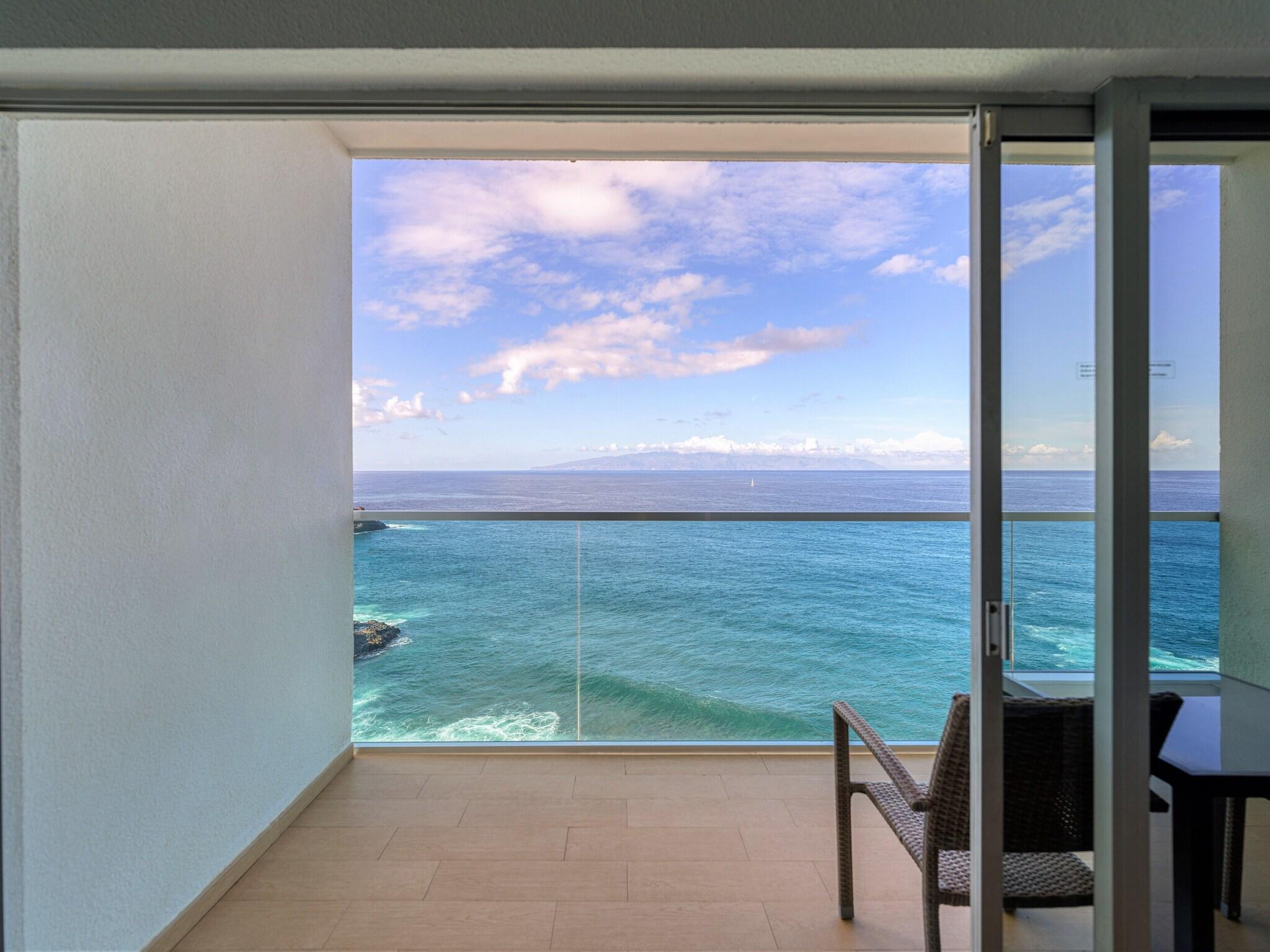 Double Ocean View with Balcony