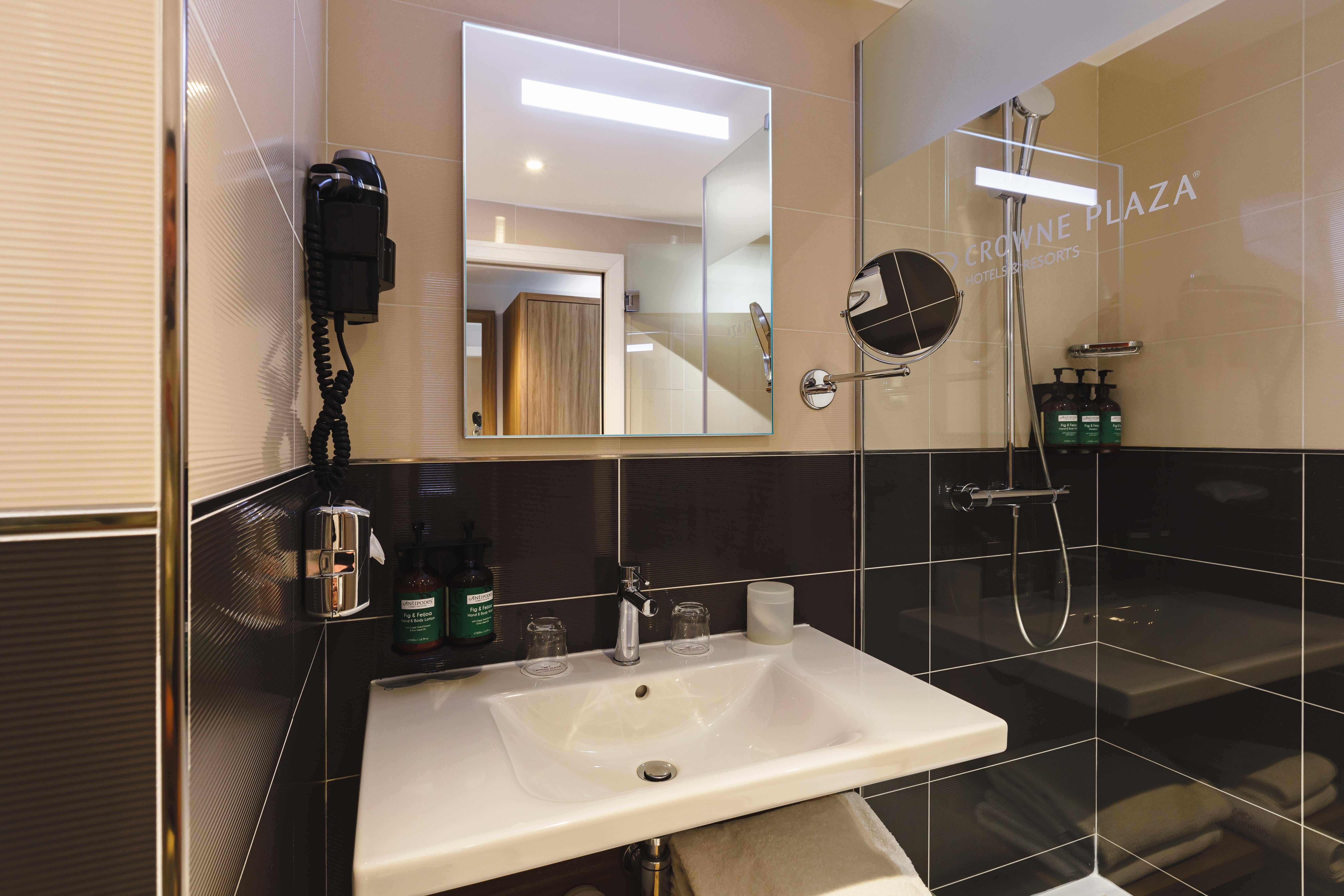 Double Park View with Balcony