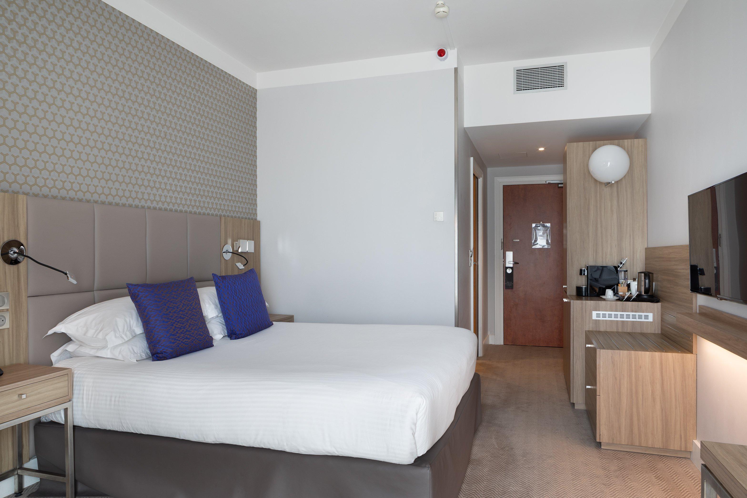 Double Park View with Balcony