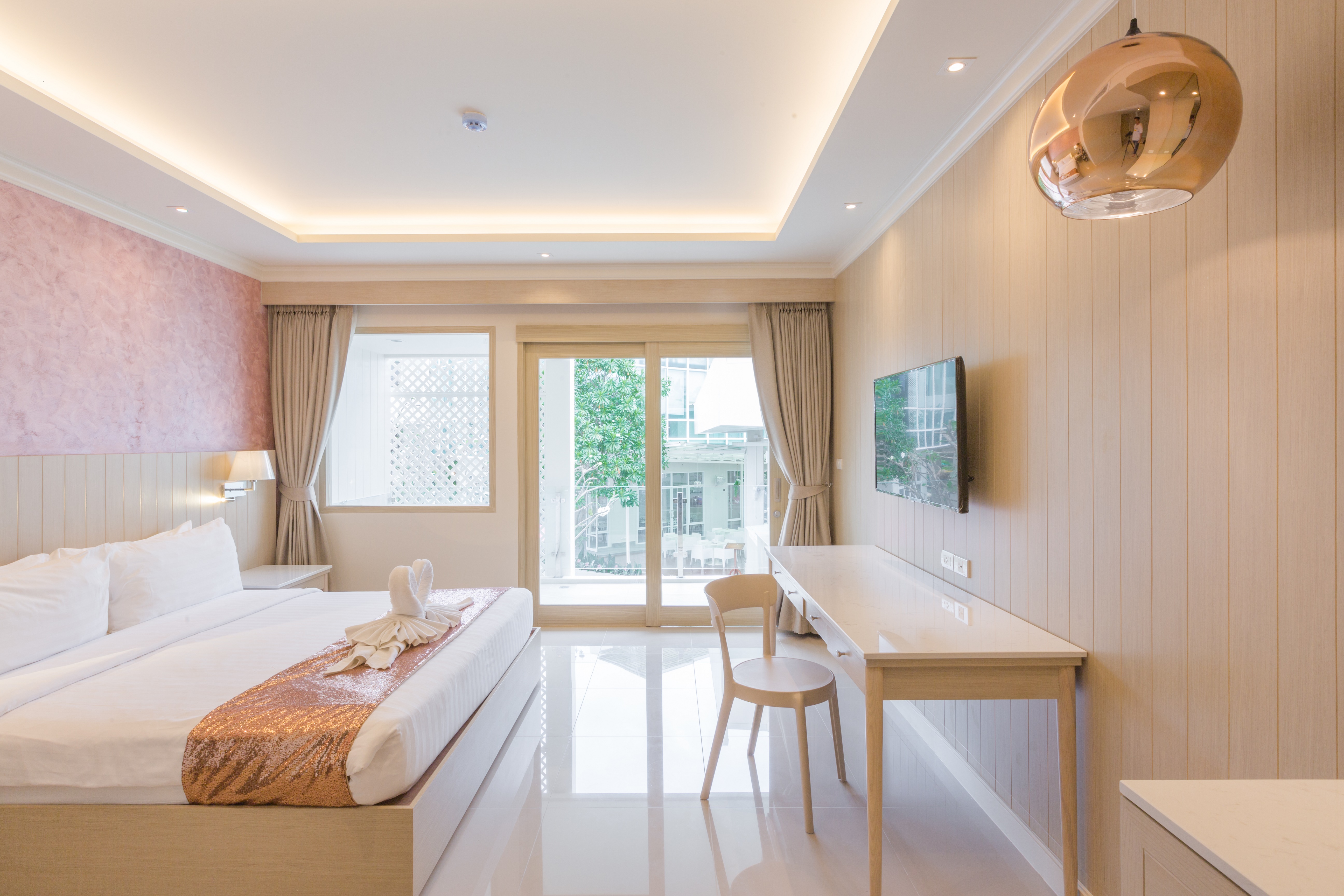 Double Deluxe with Jacuzzi