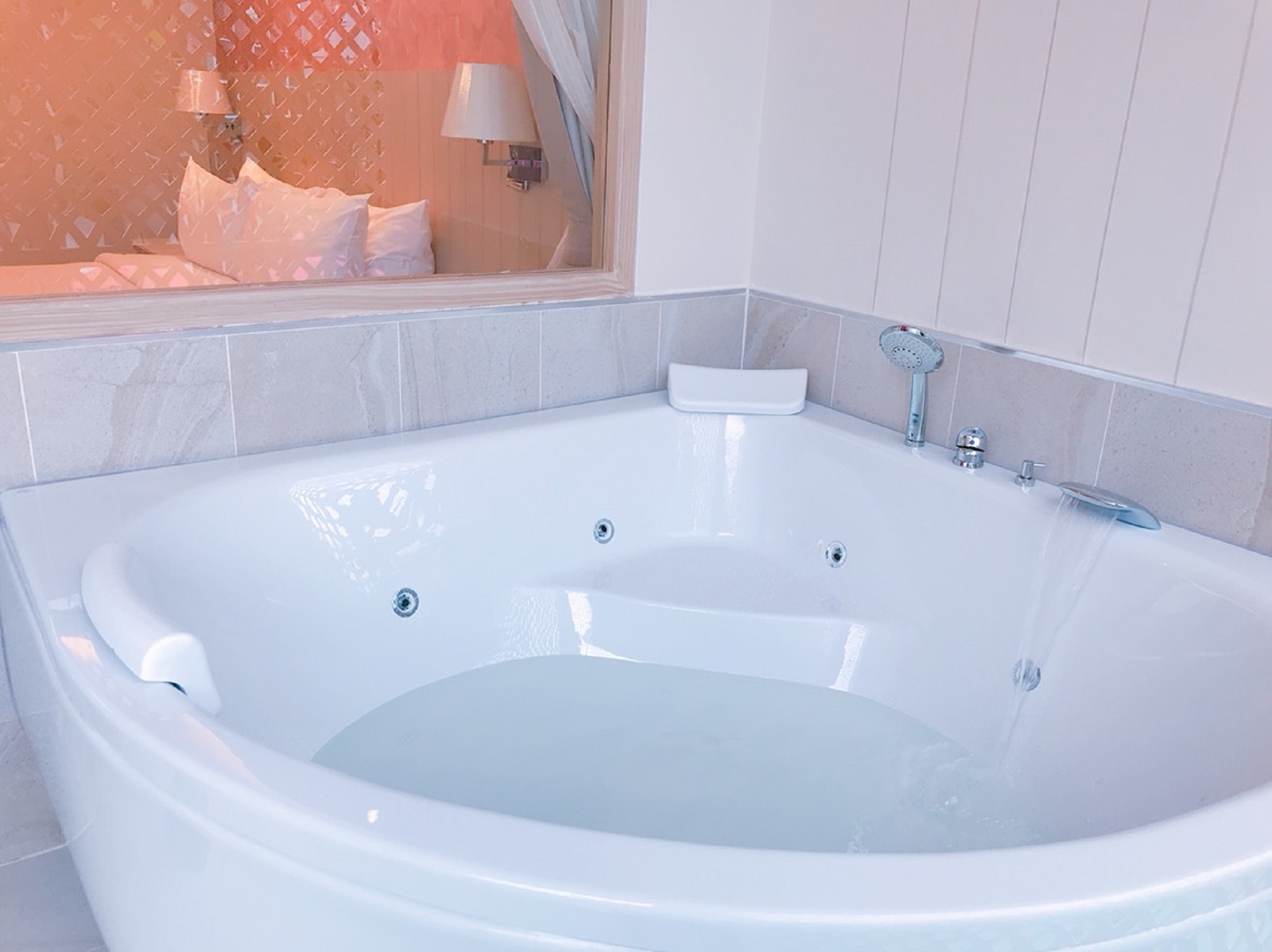 Double Deluxe with Jacuzzi