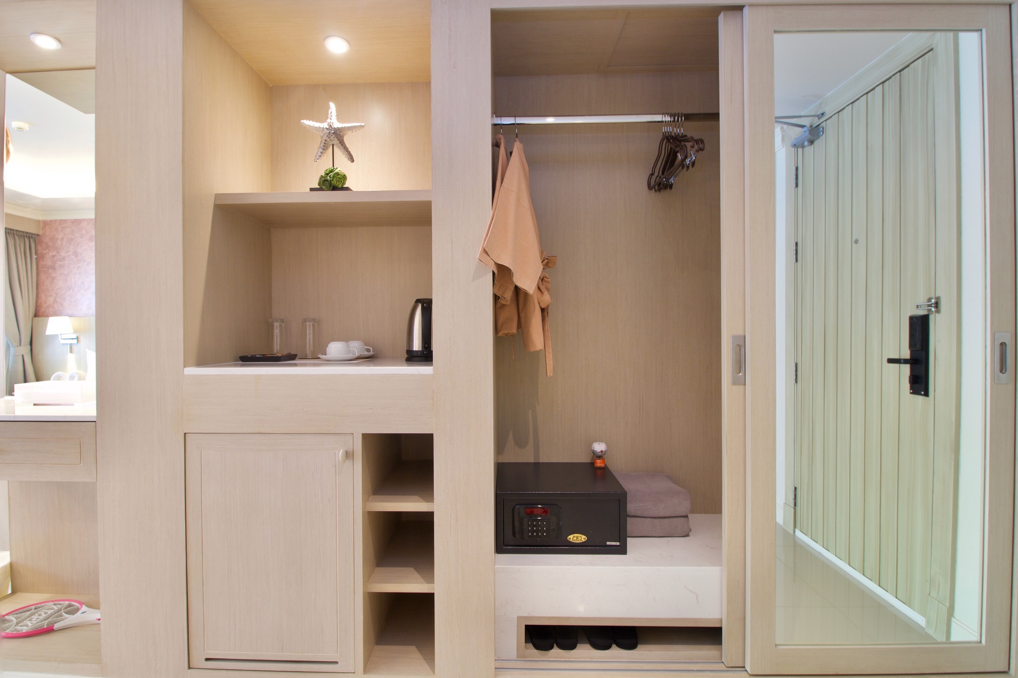 Double Deluxe with Jacuzzi