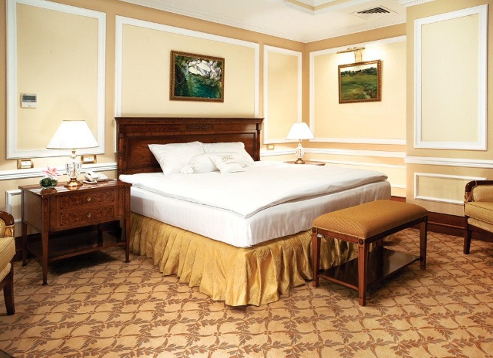 Double or Twin Deluxe