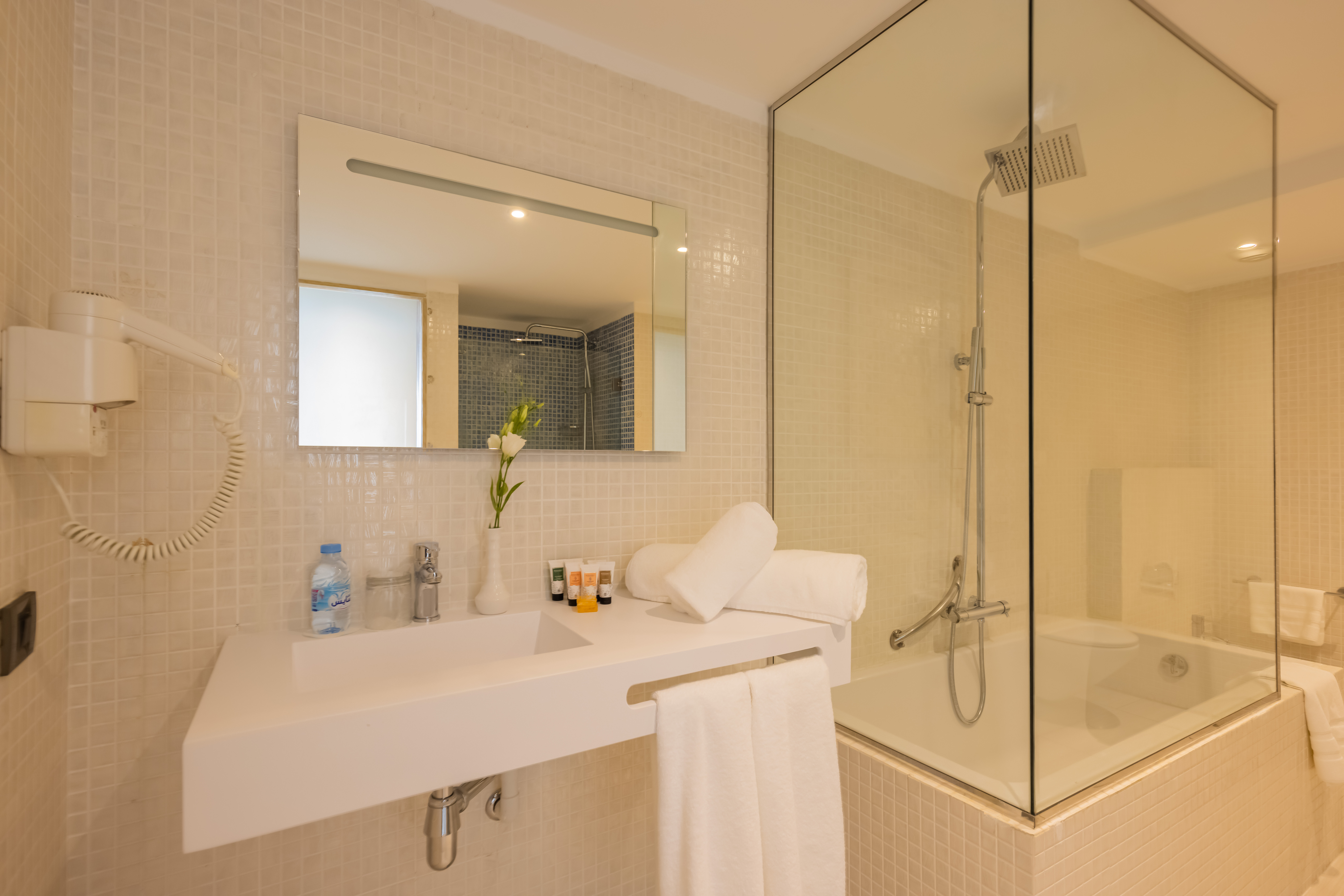 Single Duplex with Views