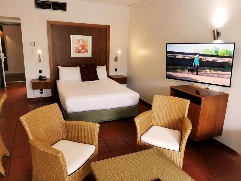 Double or Twin Deluxe