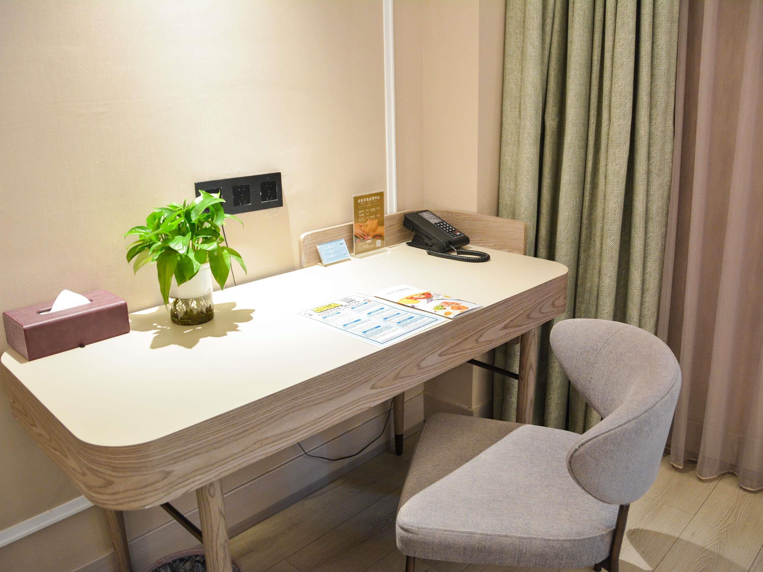 Family Room Standard