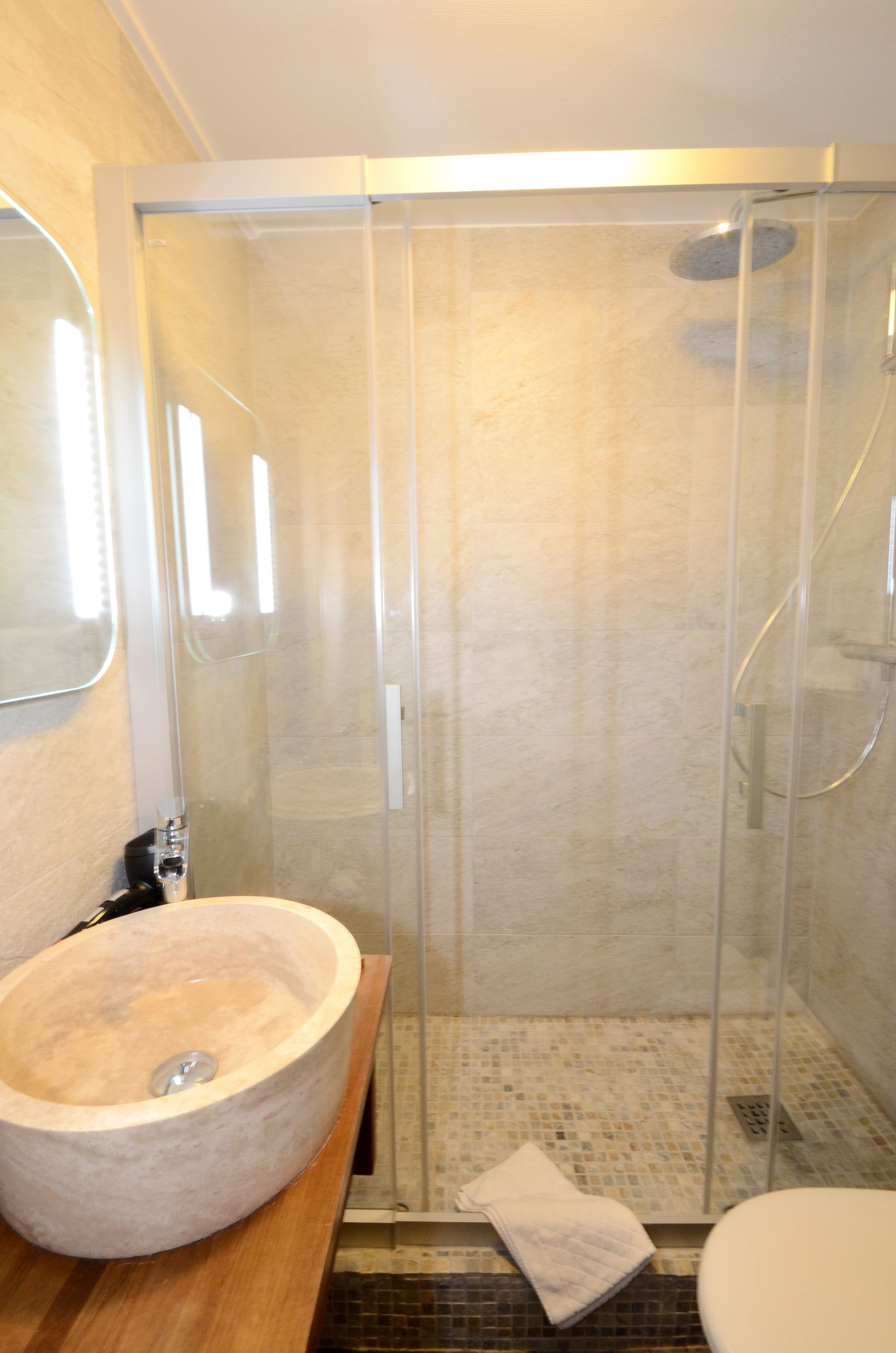 Double or Twin Superior