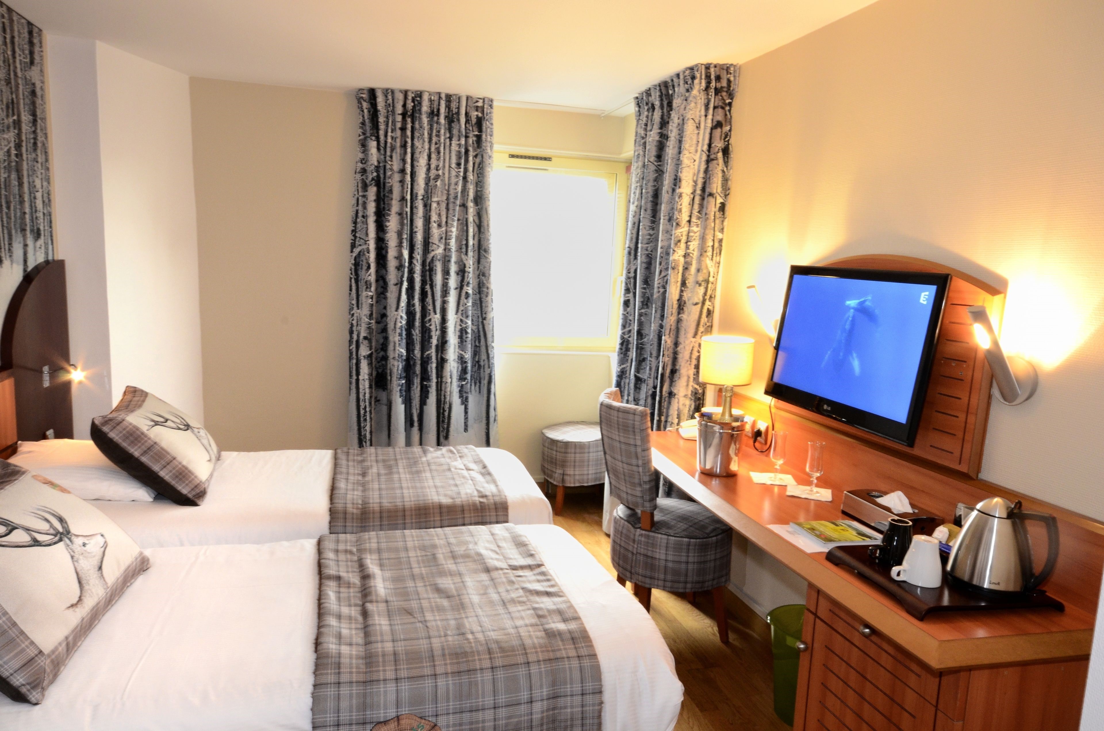 Double or Twin Superior