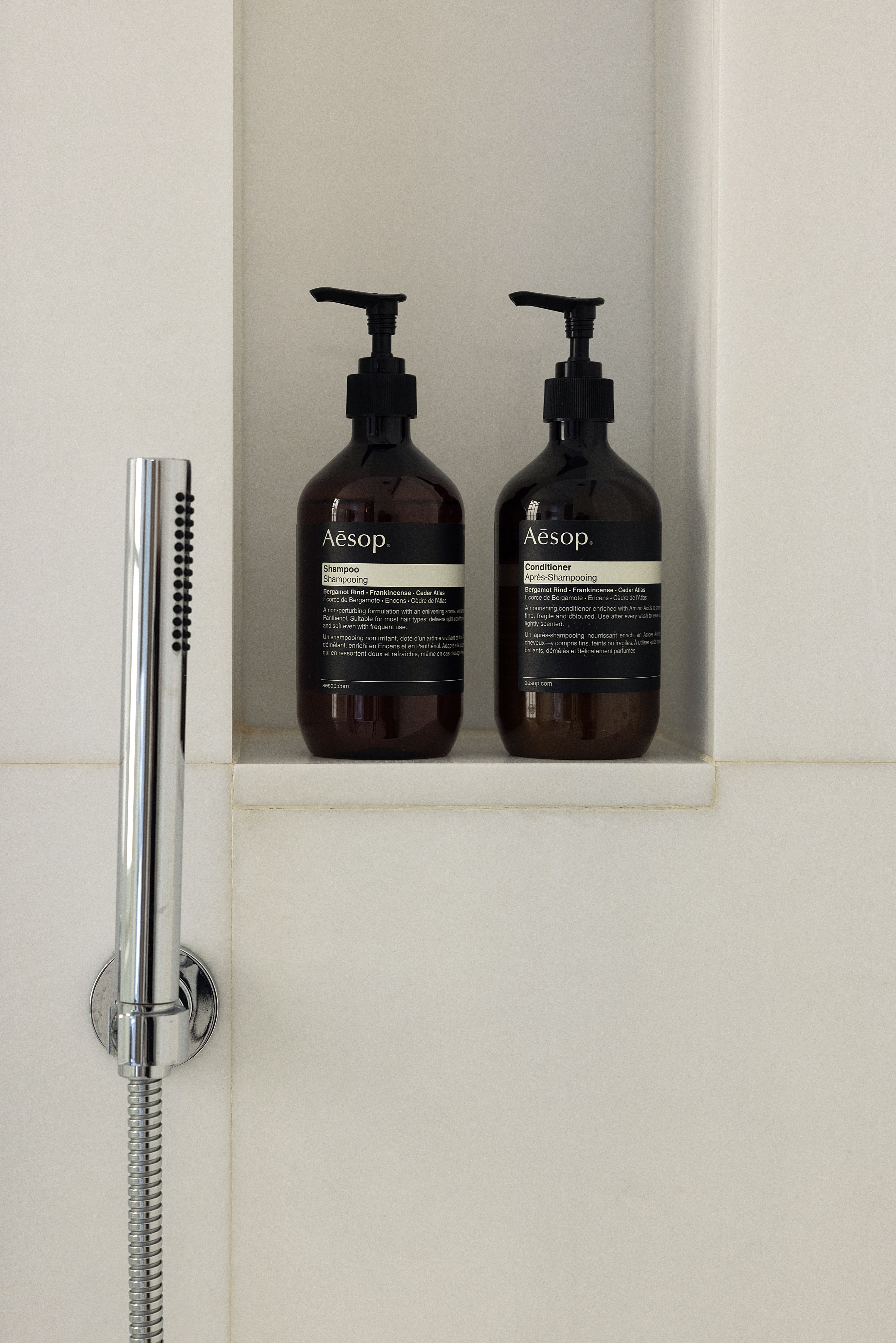 Family Room Capacity 4