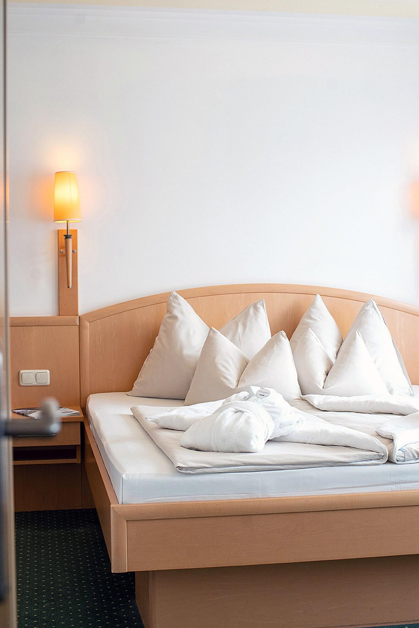 Junior Suite King Size Bed