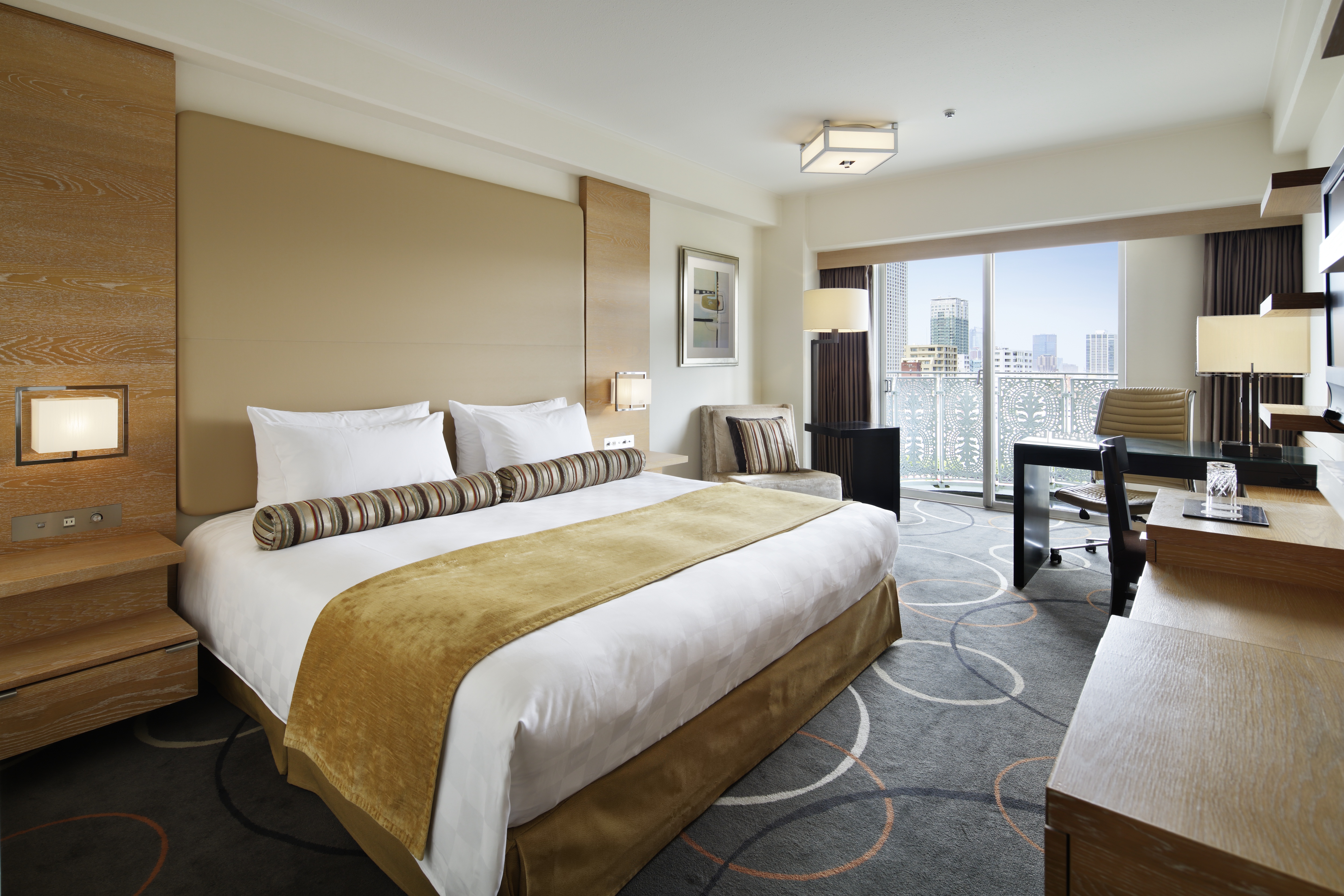 Double Superior King Bed