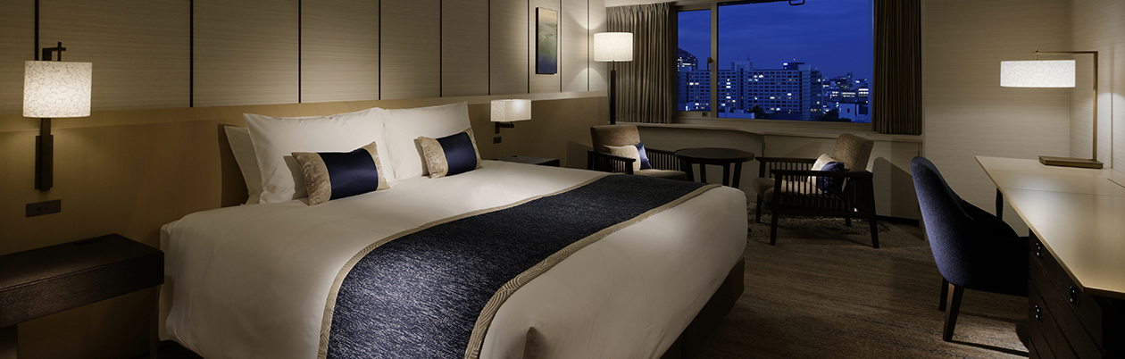 Double King Bed One Bedroom 