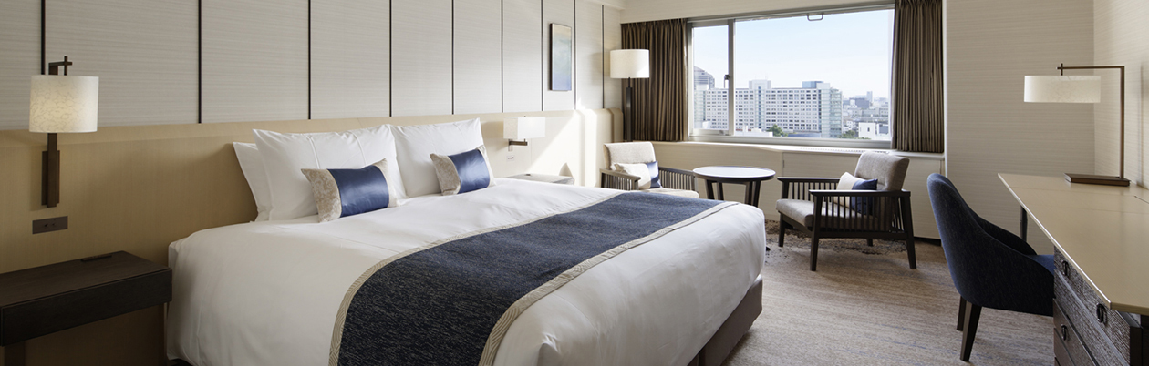 Double King Bed One Bedroom 