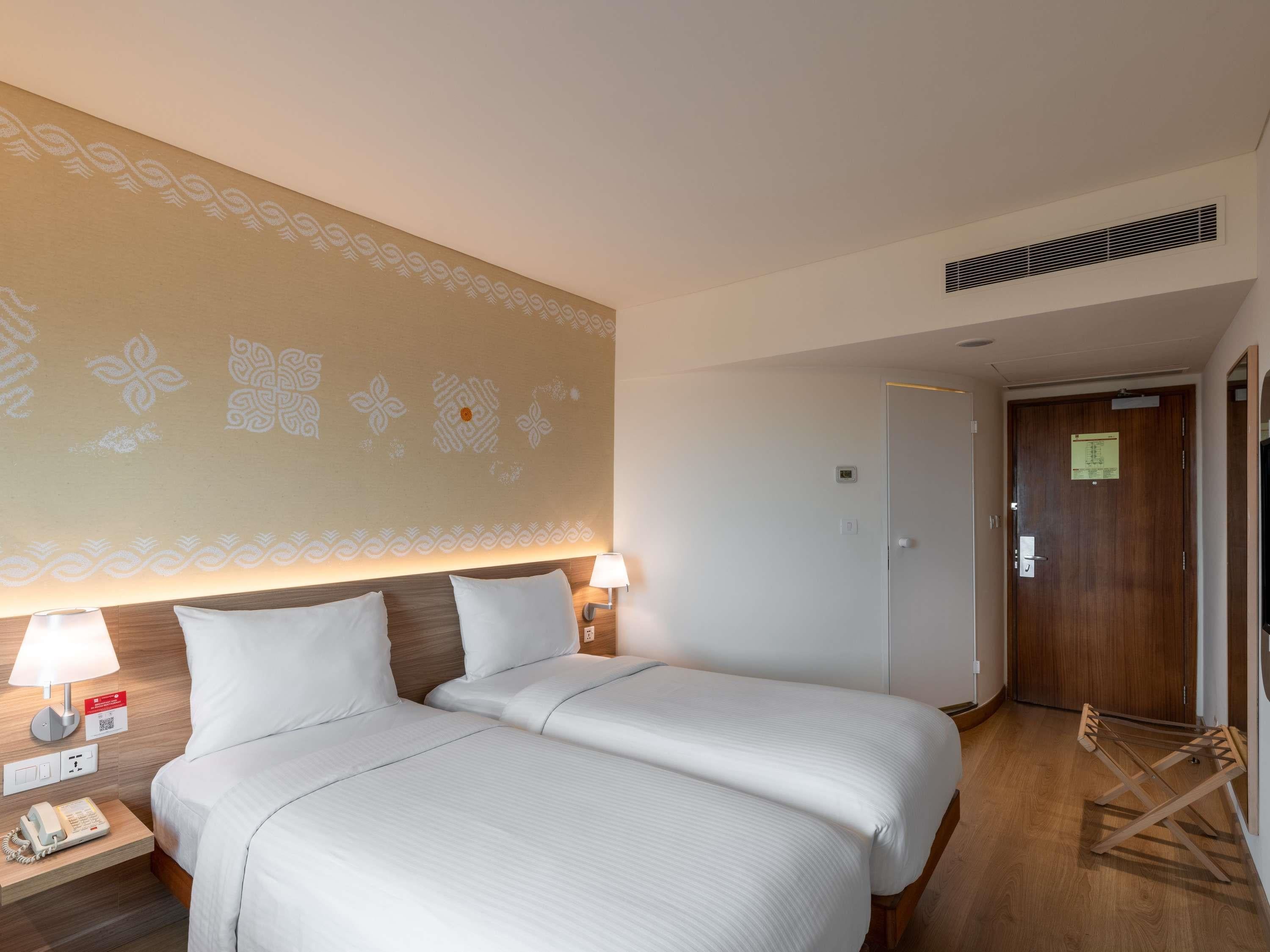 Twin Superior City View