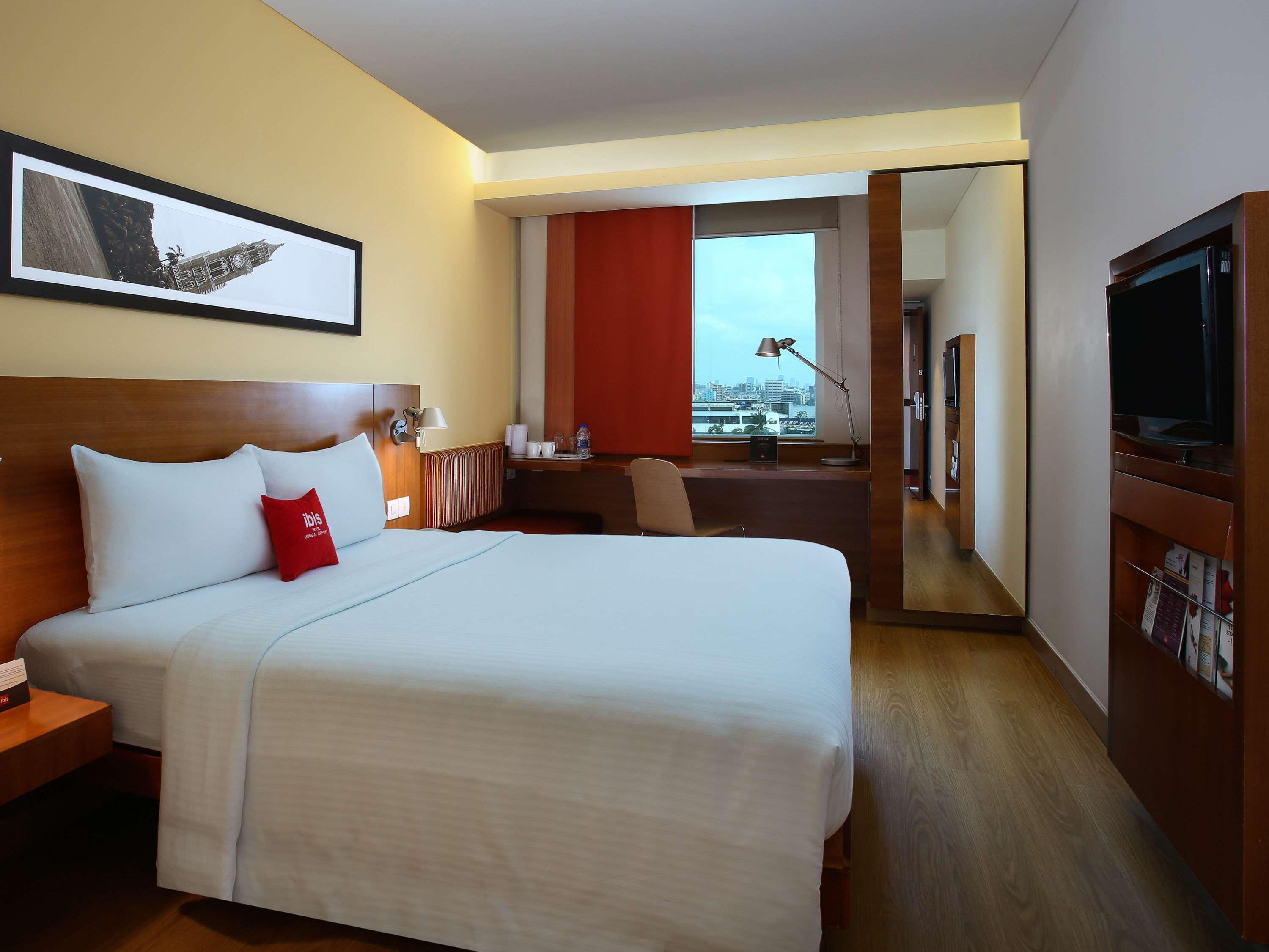 Double Queen Size Bed