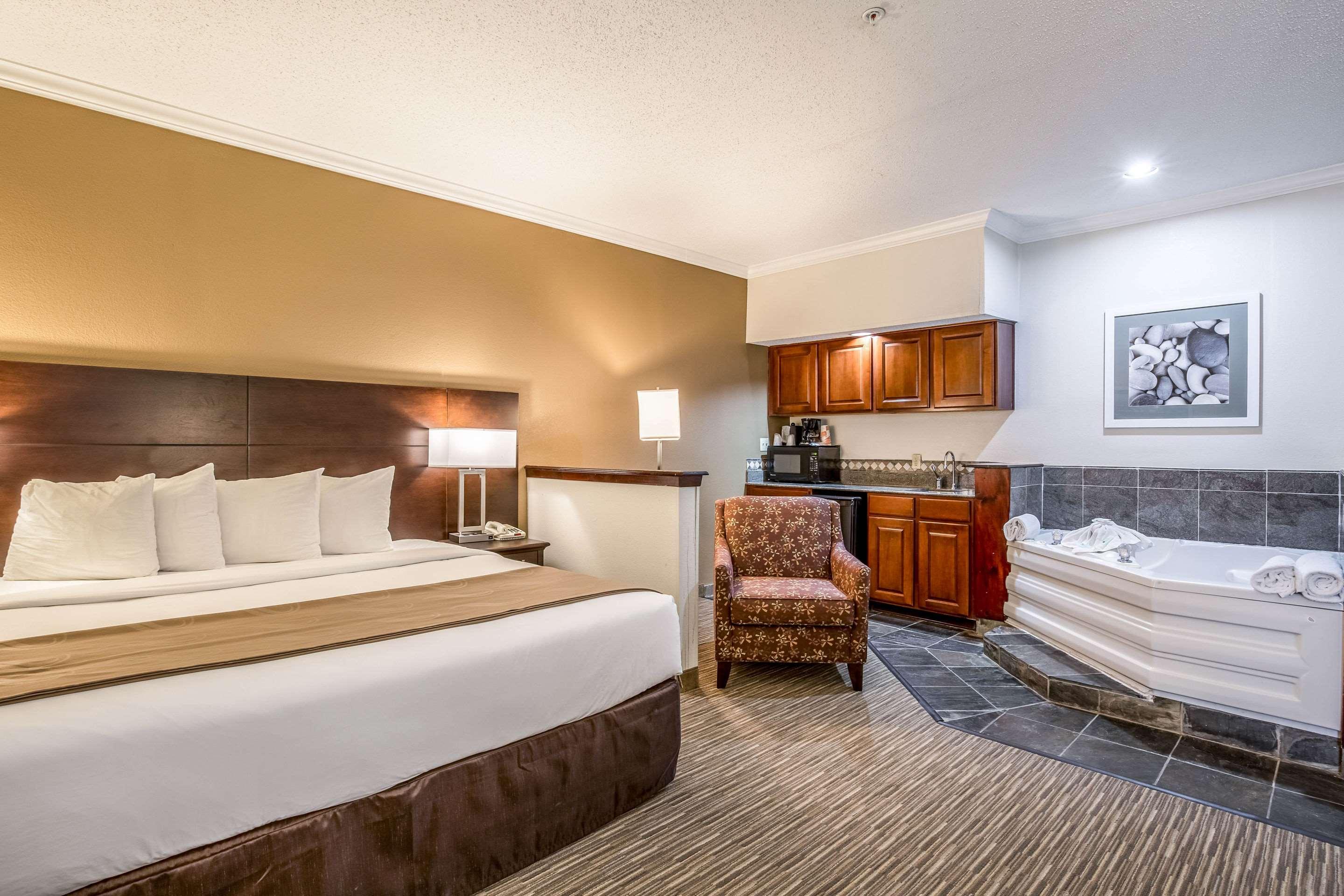 Suite King Bed Non Smoking