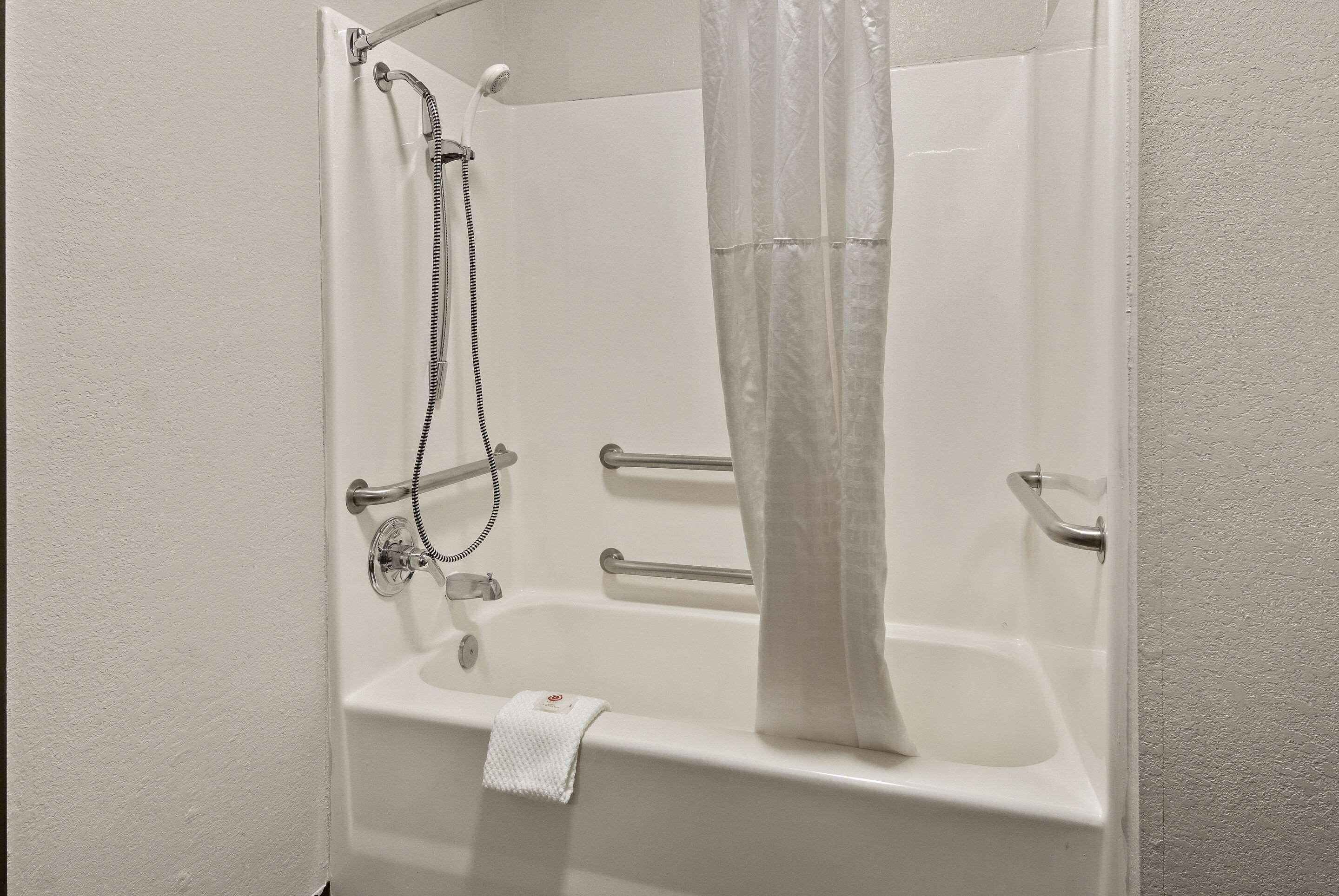 Suite Two Double Beds Non Smoking