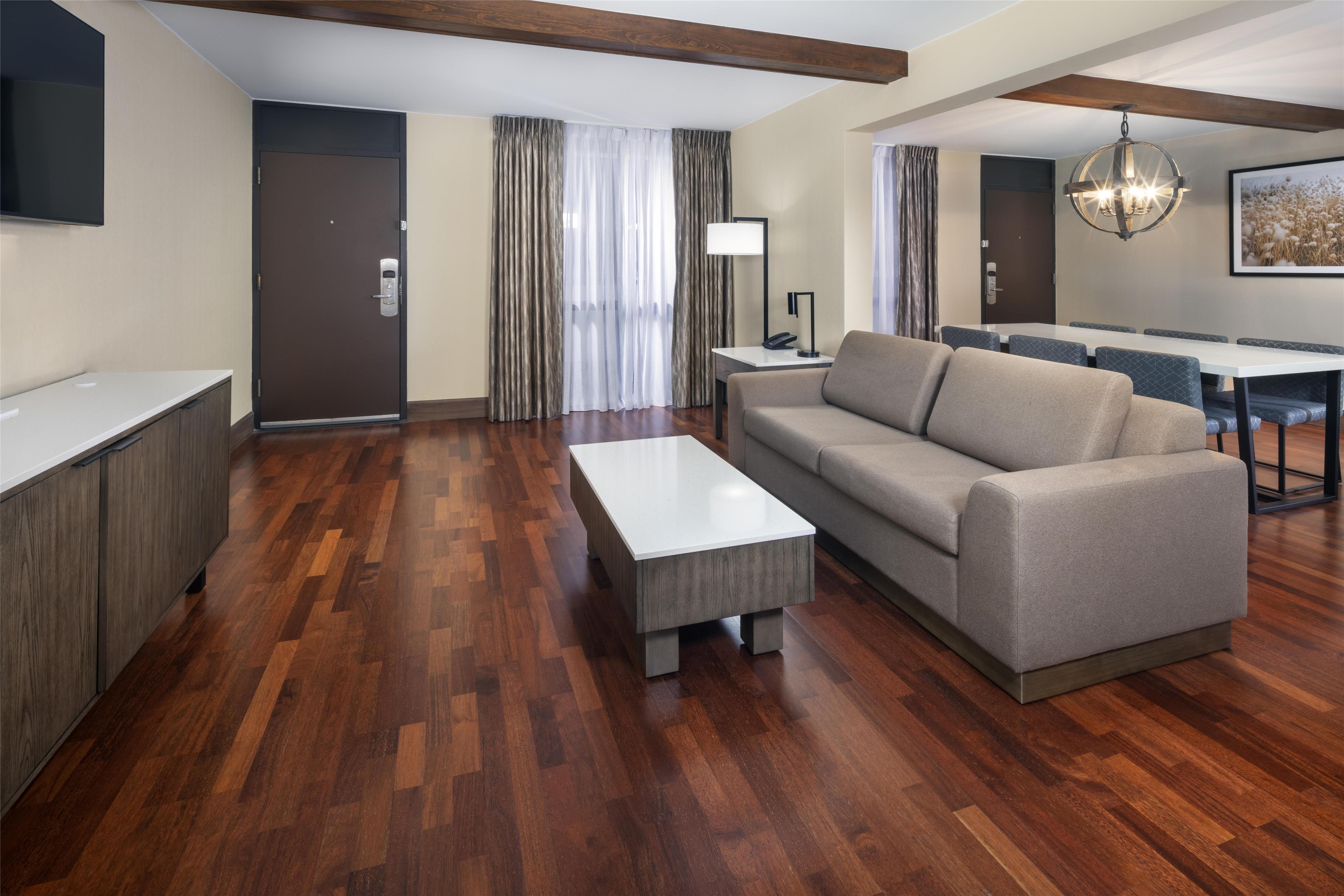 Suite King Bed Two Bedrooms