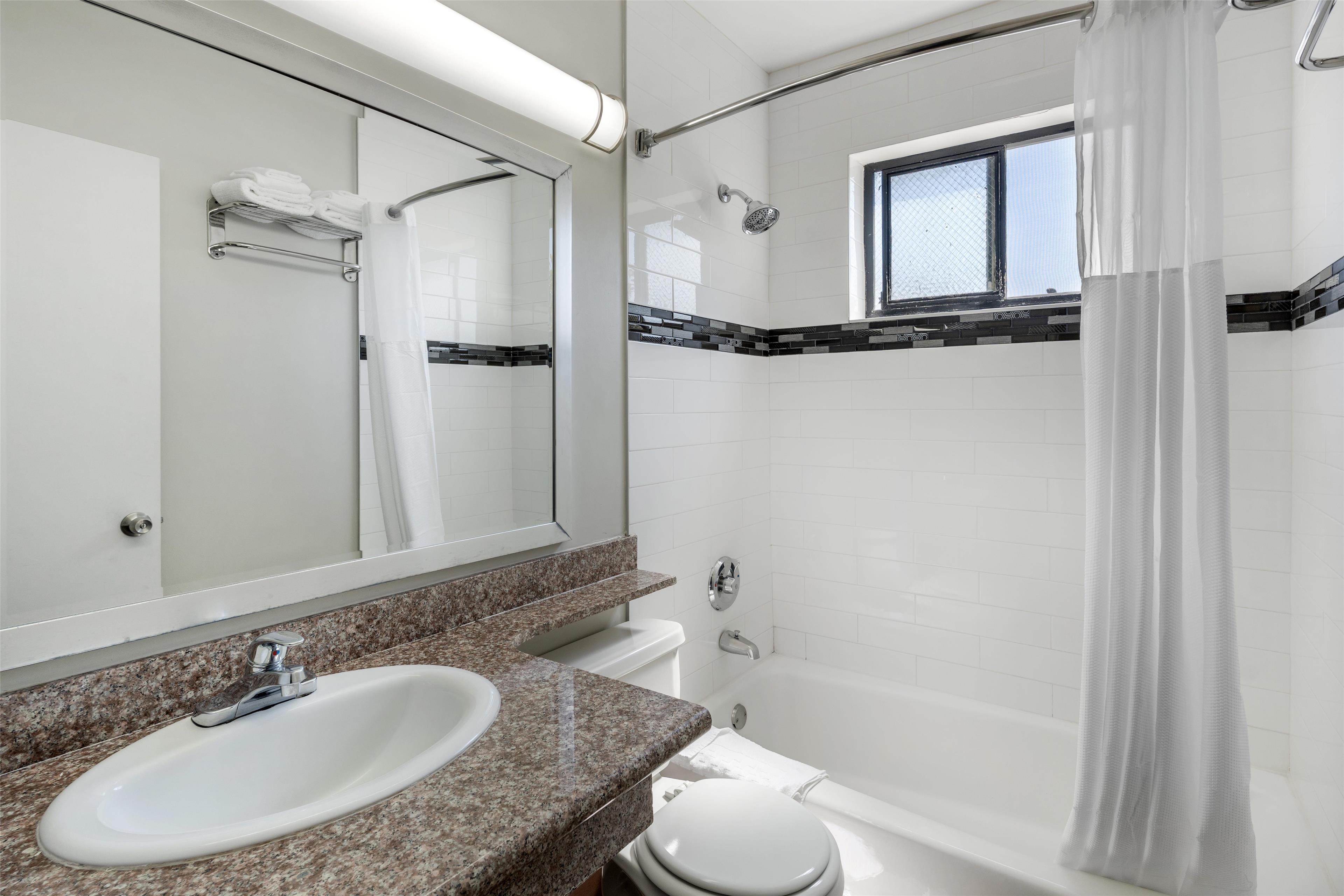 Room King Bed Non Smoking