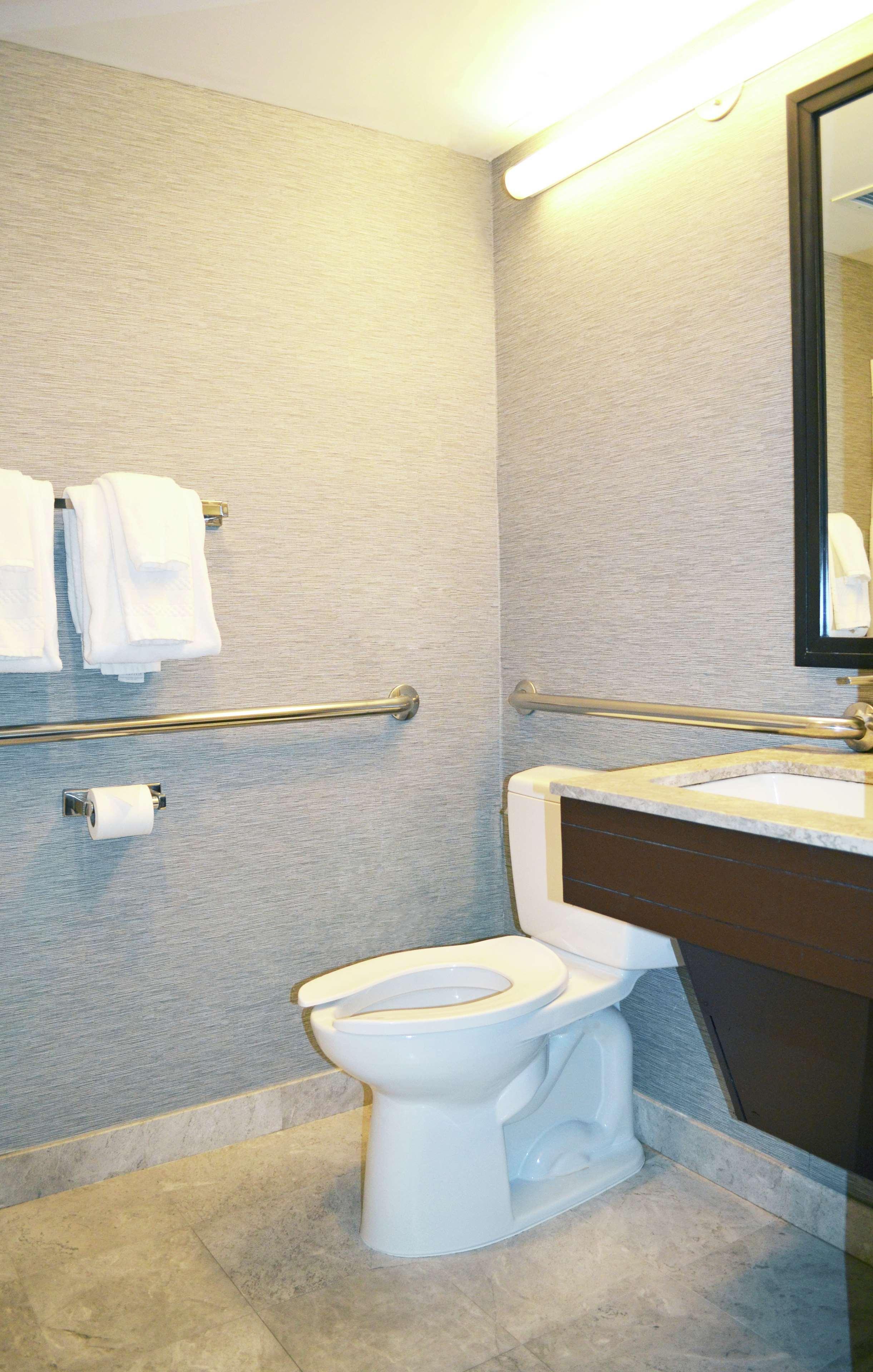 Room Two Double Beds