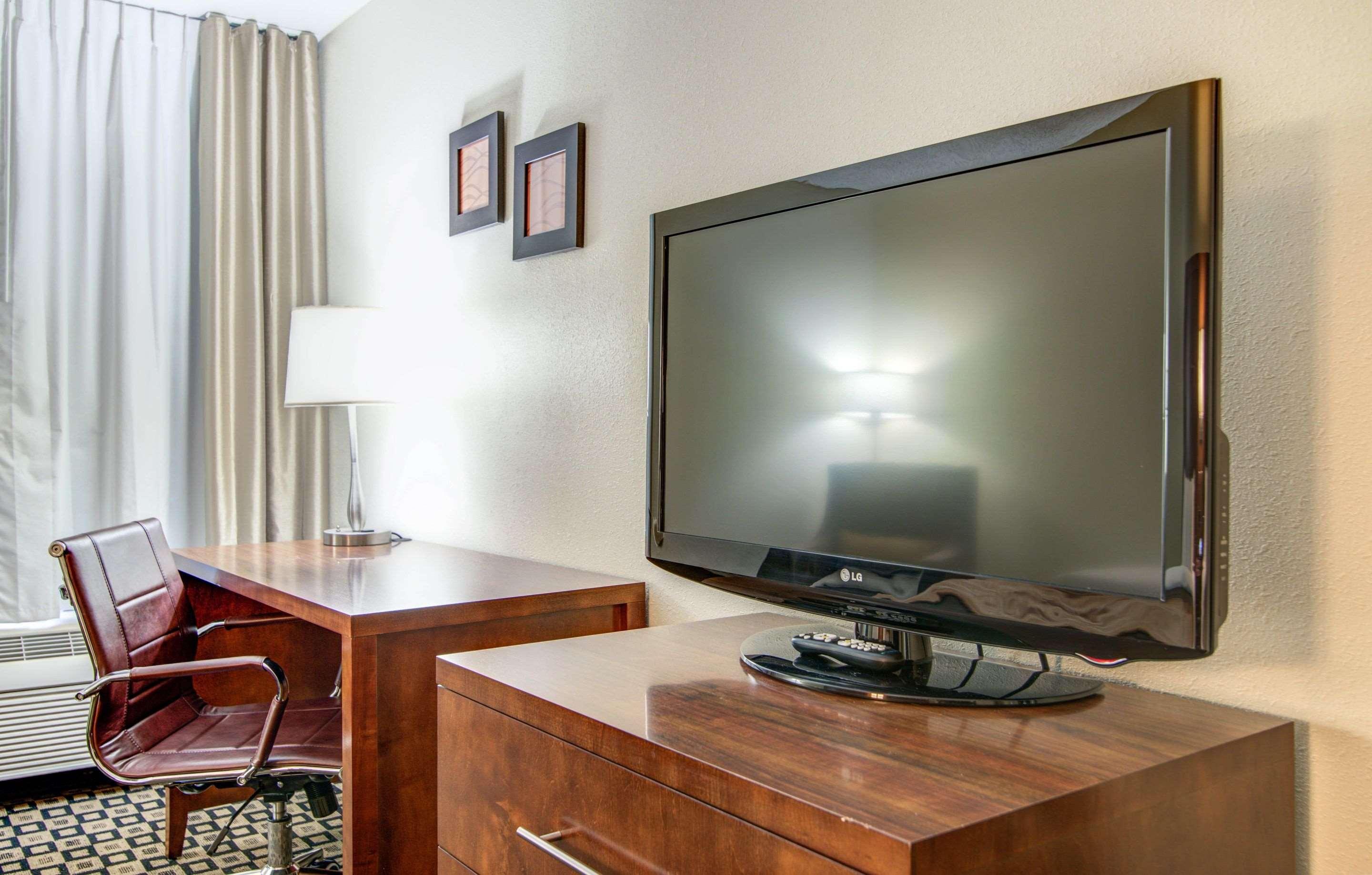 Double Two Queen Beds Non Smoking