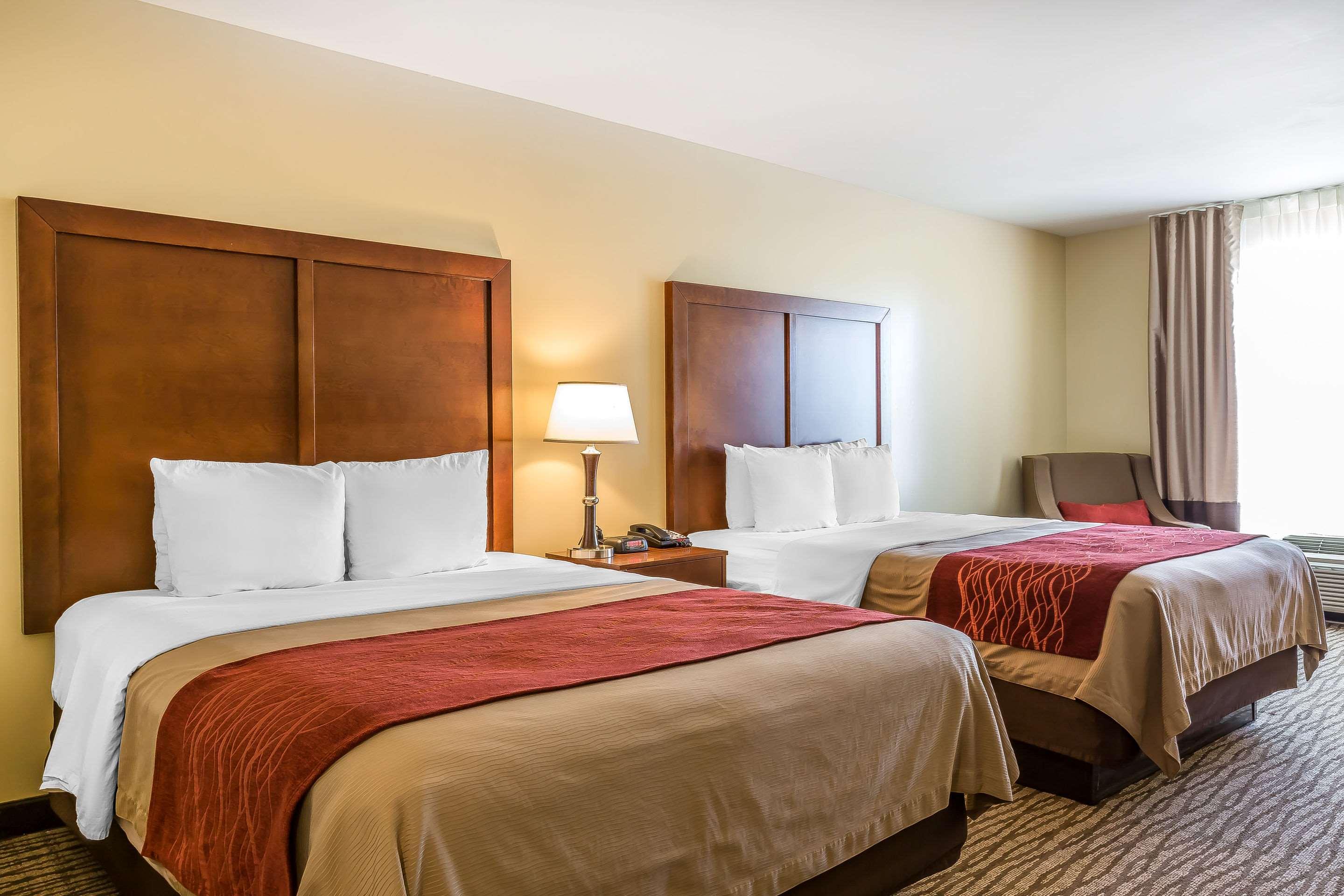 Room Accessible-two Queen Beds