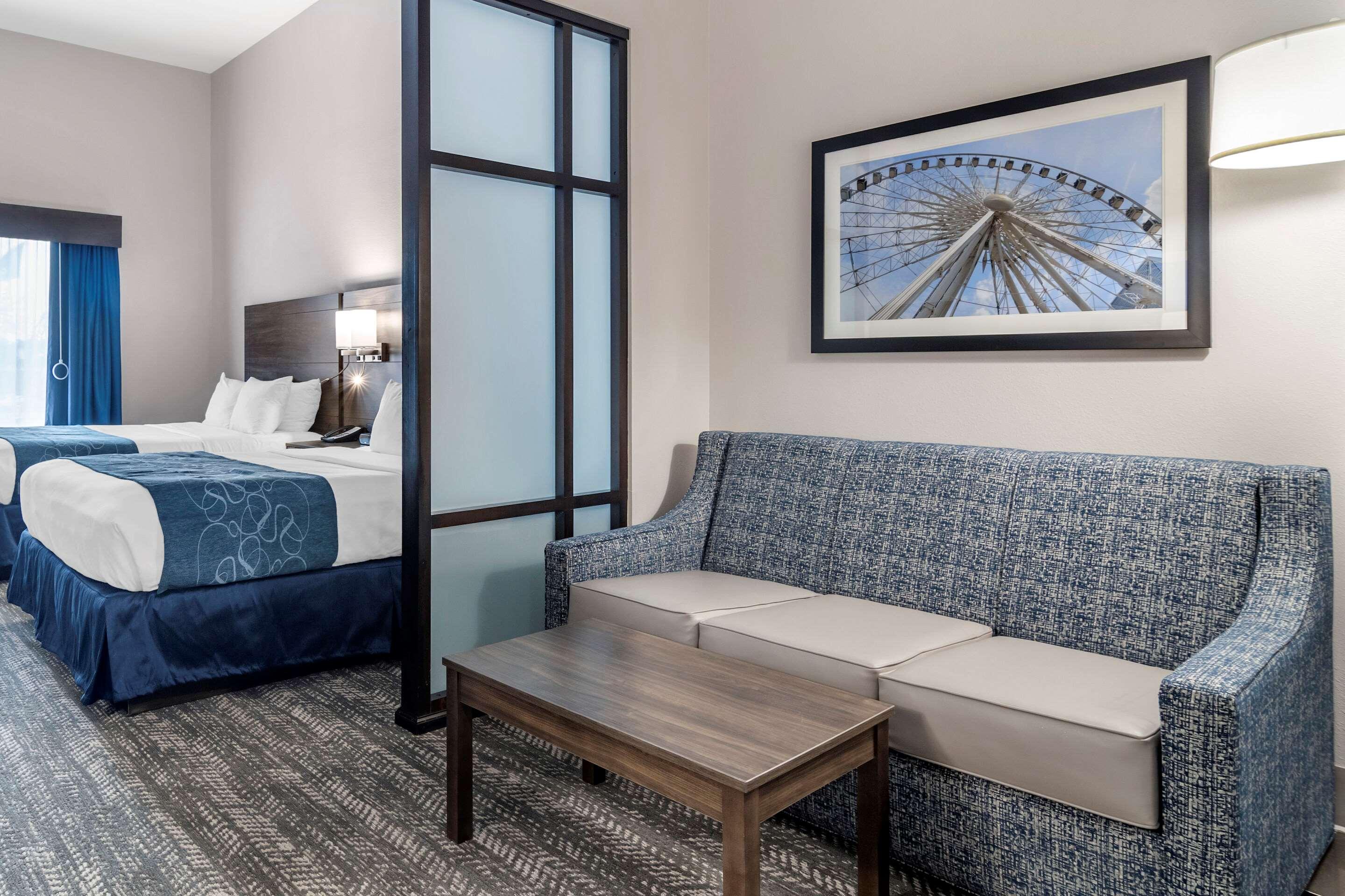 Suite Two Queen Beds