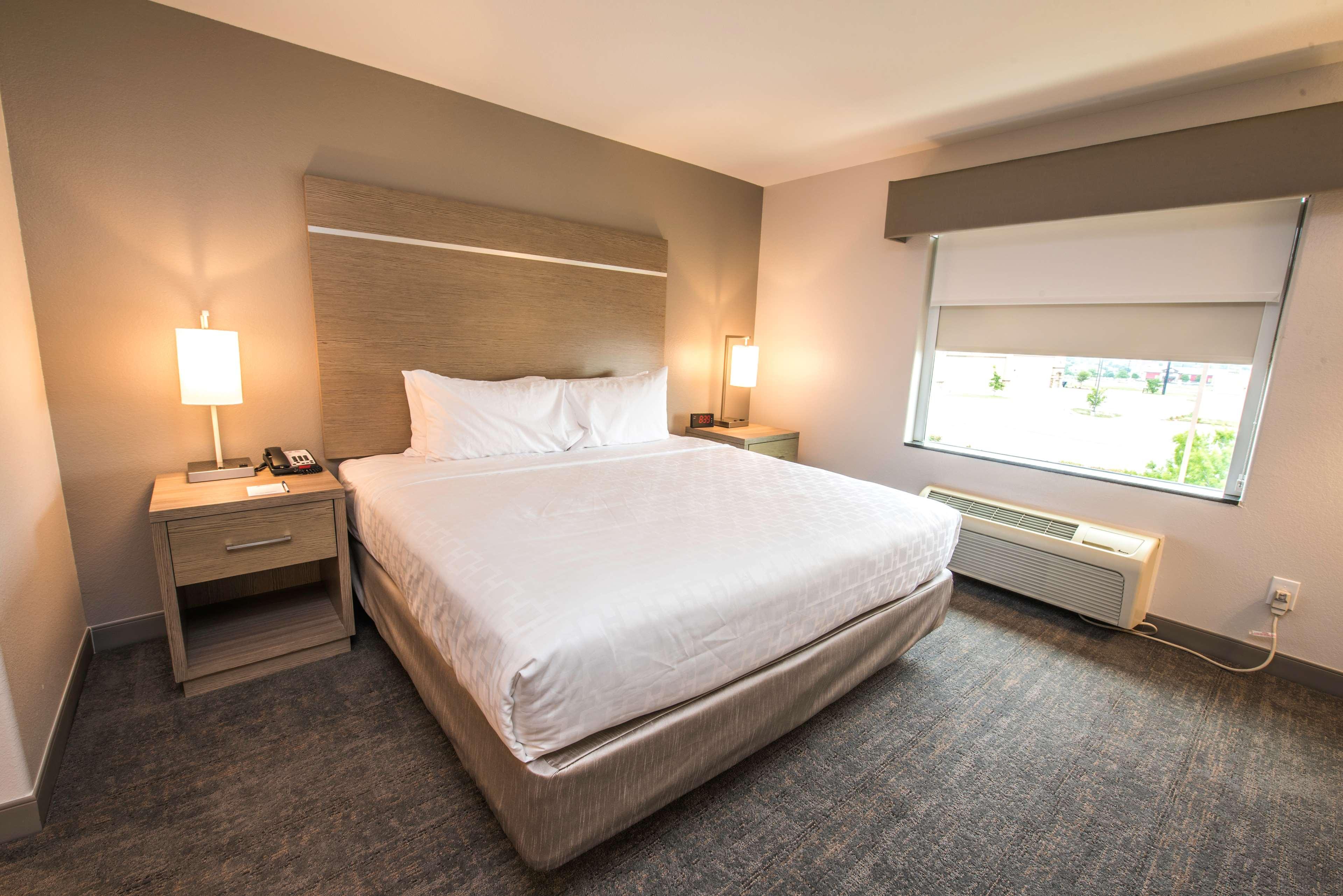 Suite King Bed Non Smoking