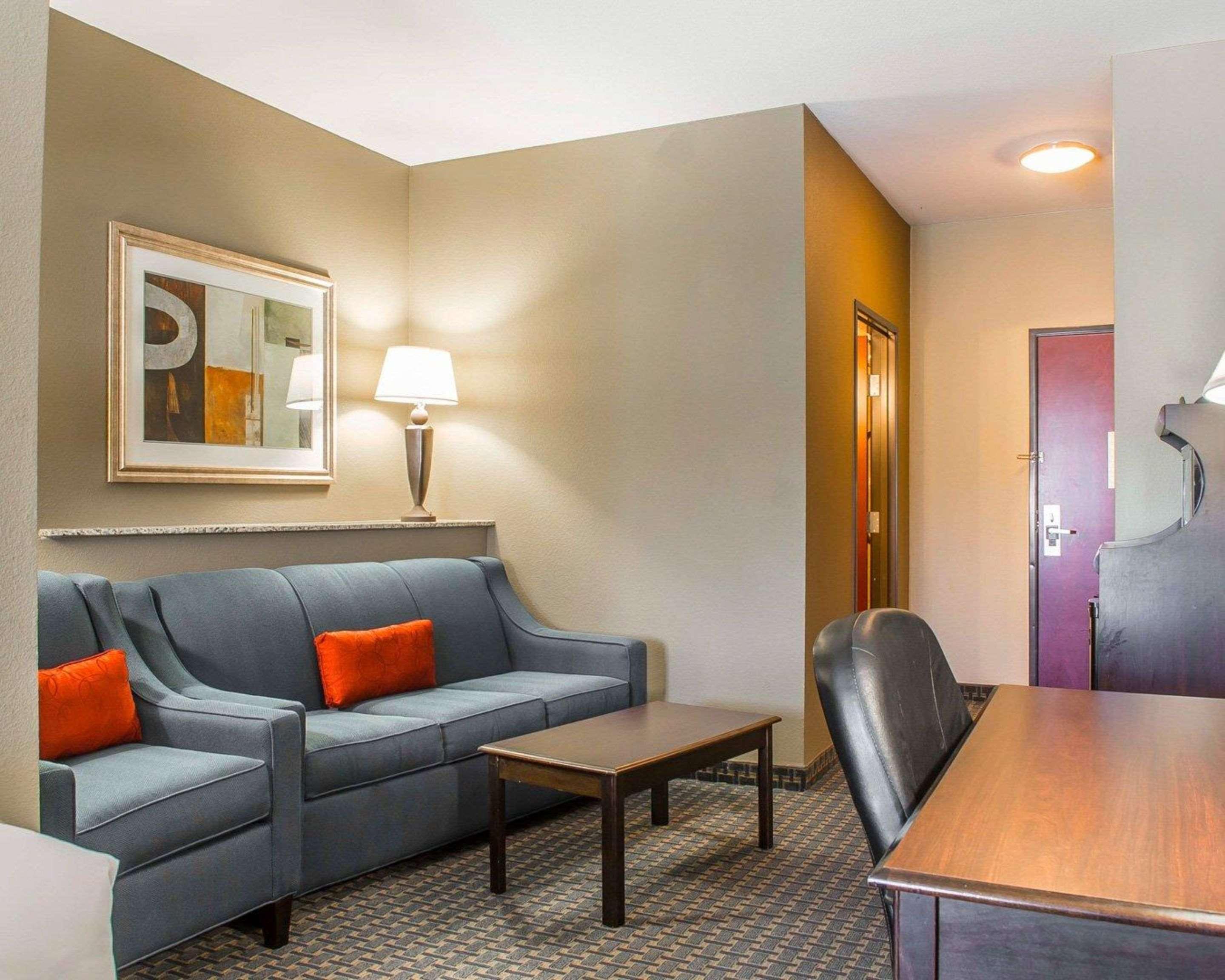 Suite Two Queen Beds