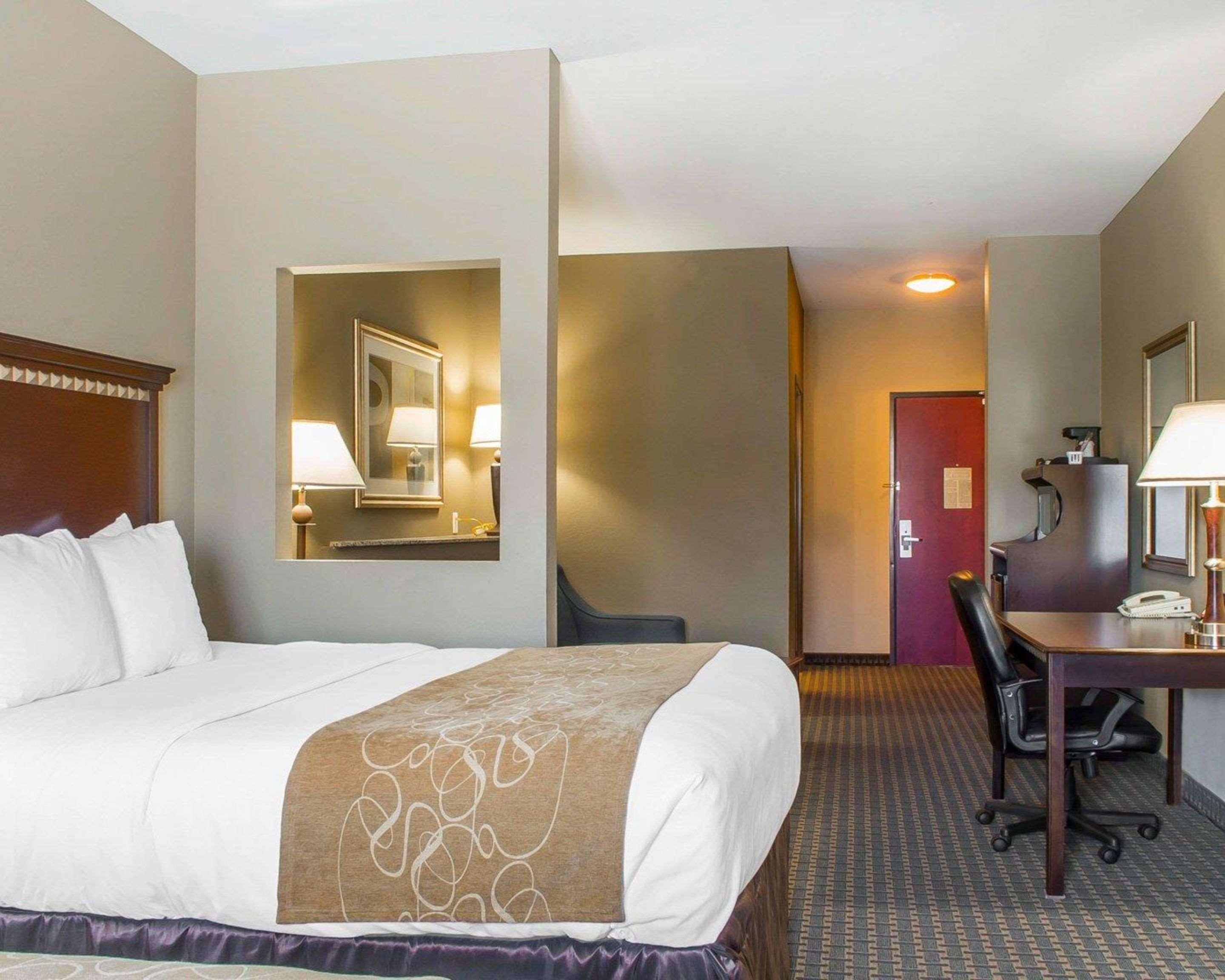 Suite Two Queen Beds