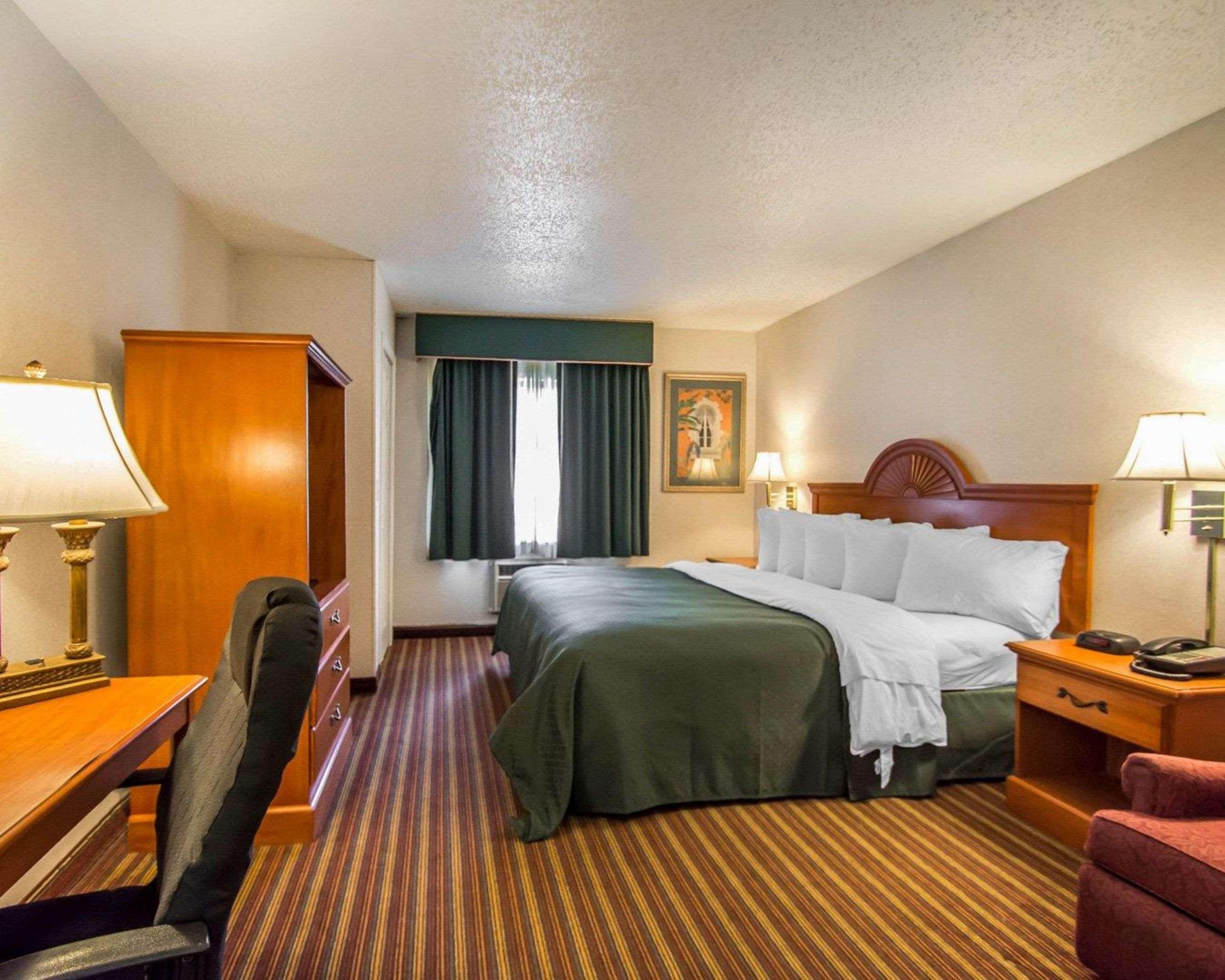 Suite King Bed Non Smoking