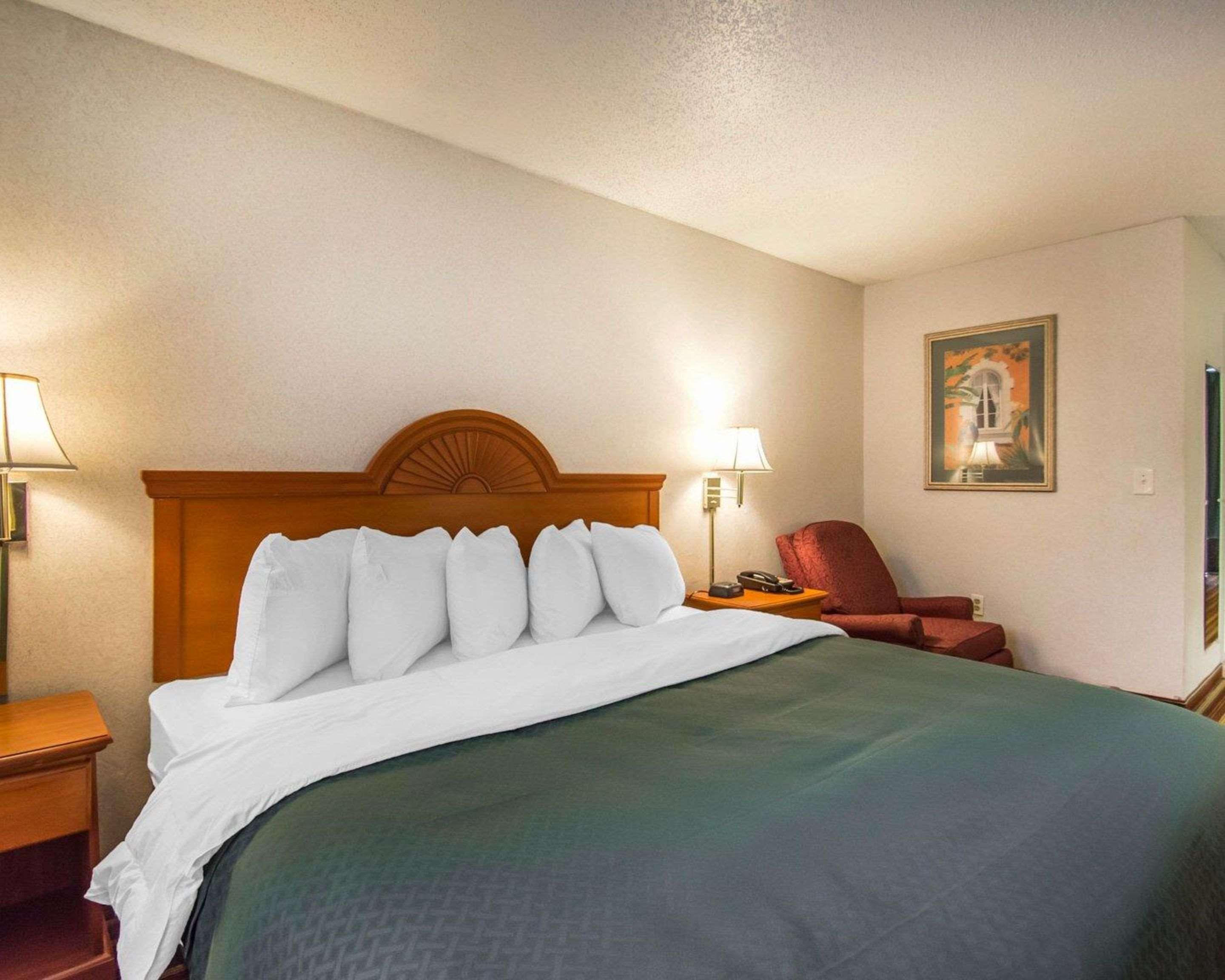 Suite King Bed Non Smoking