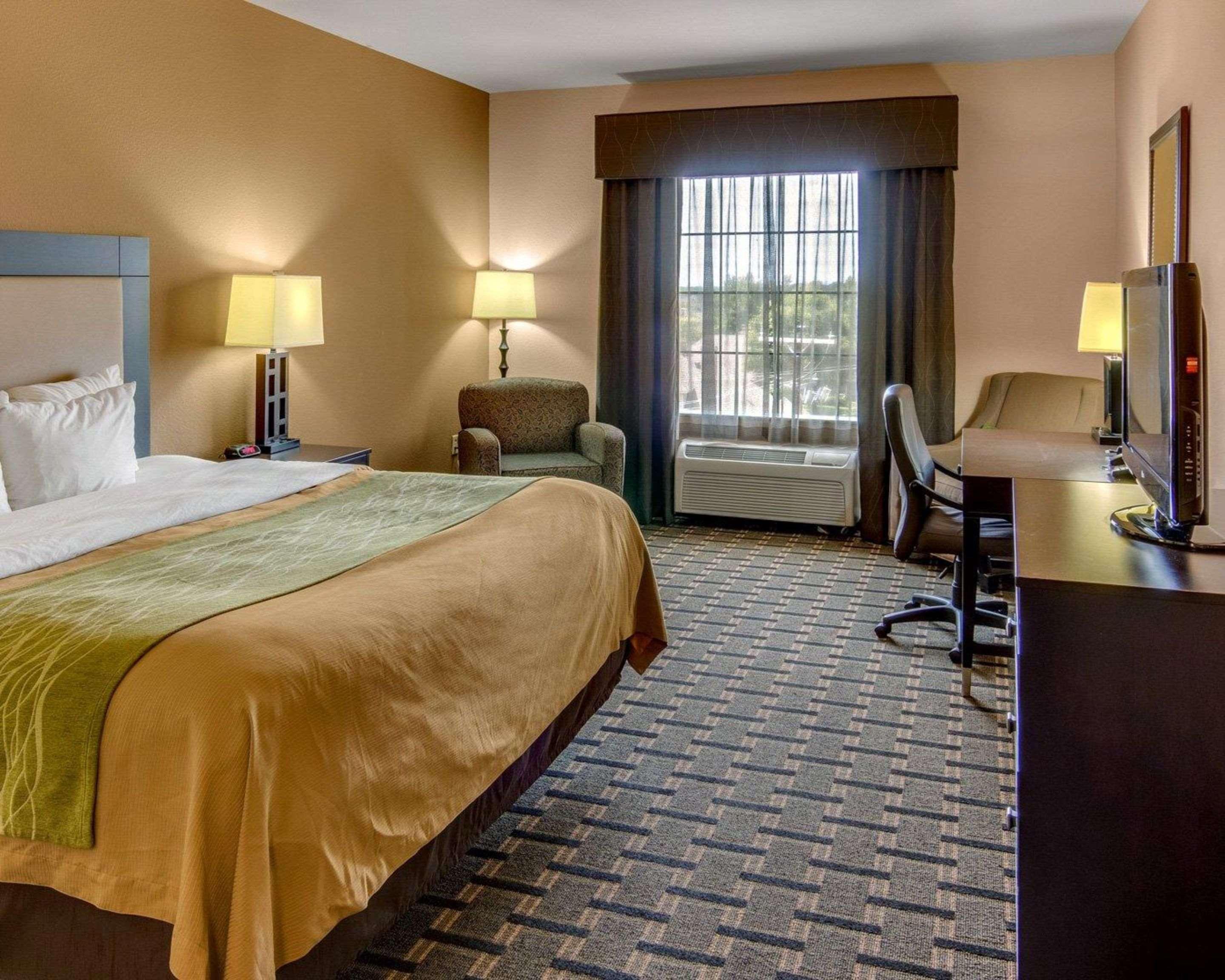 Double King Bed Non Smoking