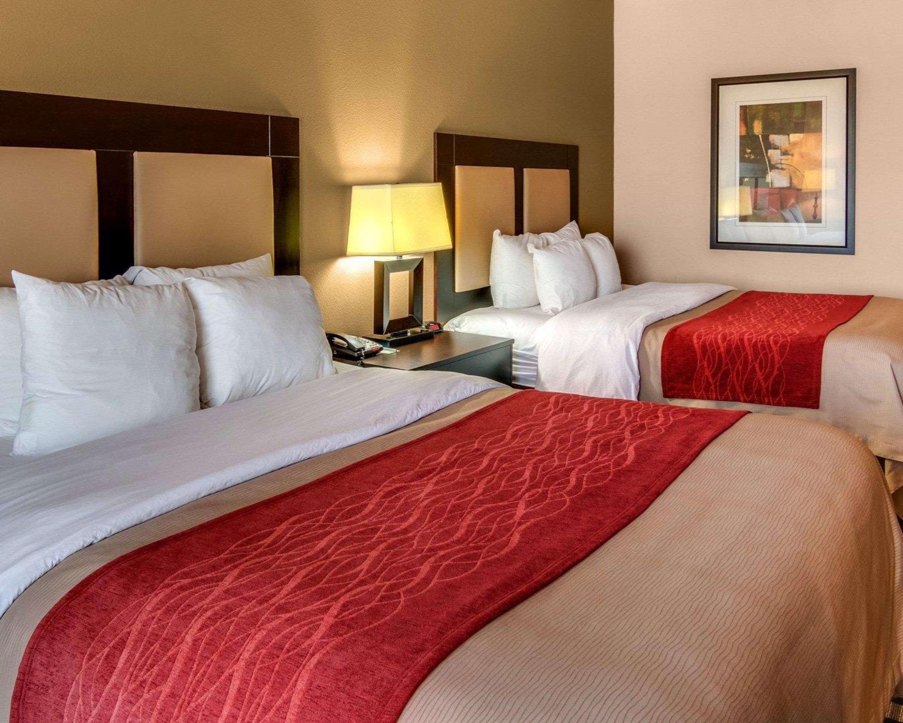 Double Two Queen Beds Non Smoking