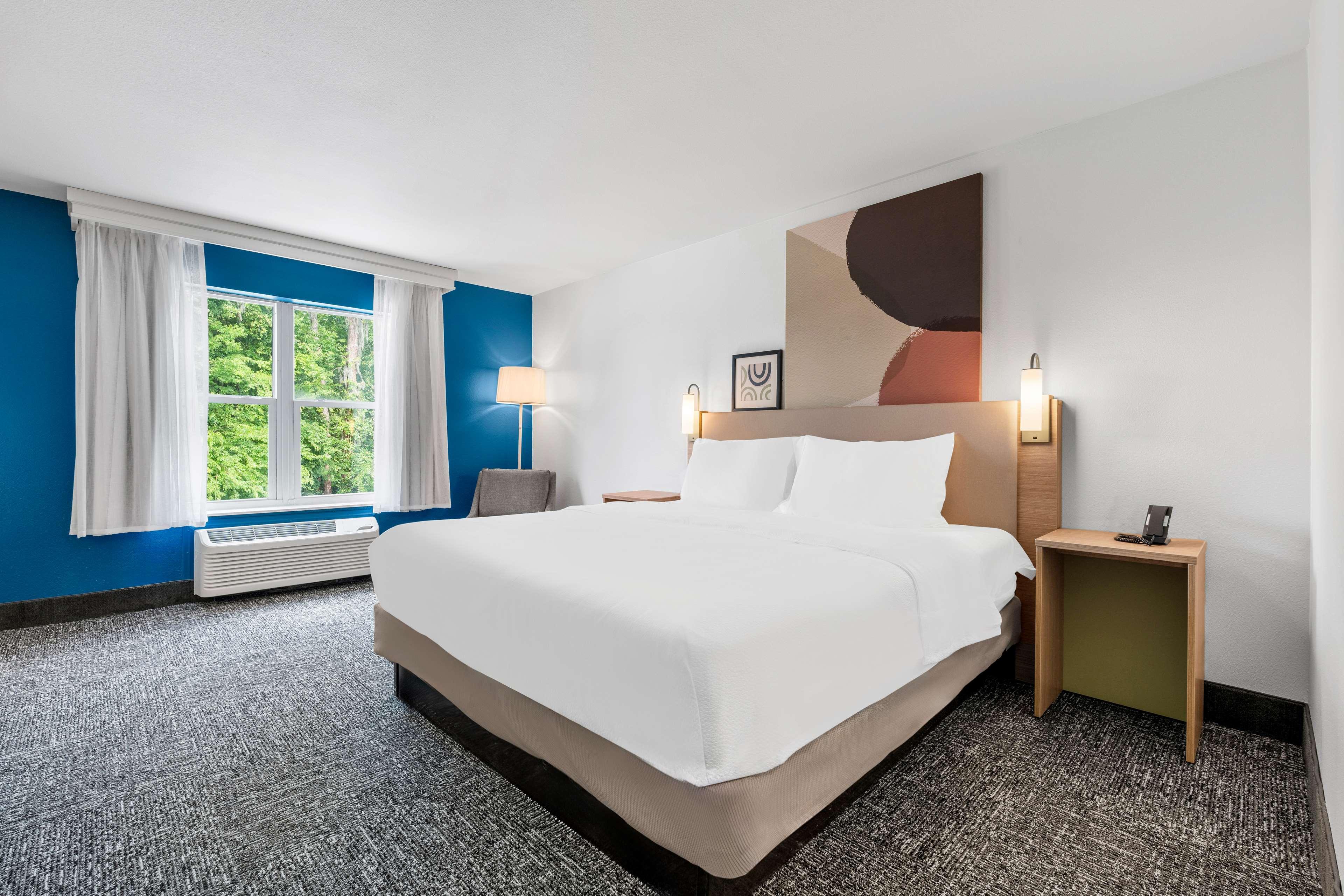 Double Accessible King Size Bed