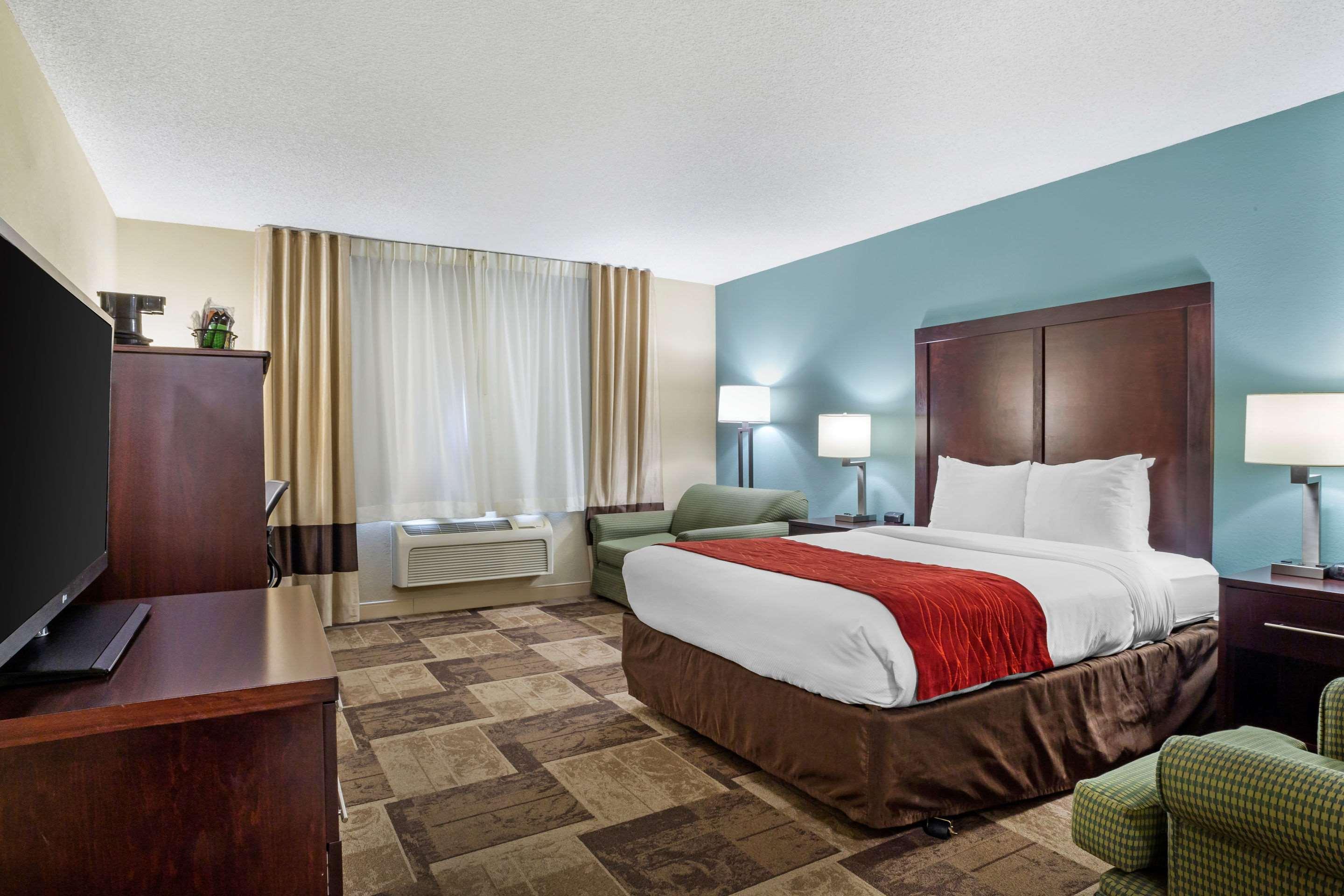 Double King Bed Non Smoking