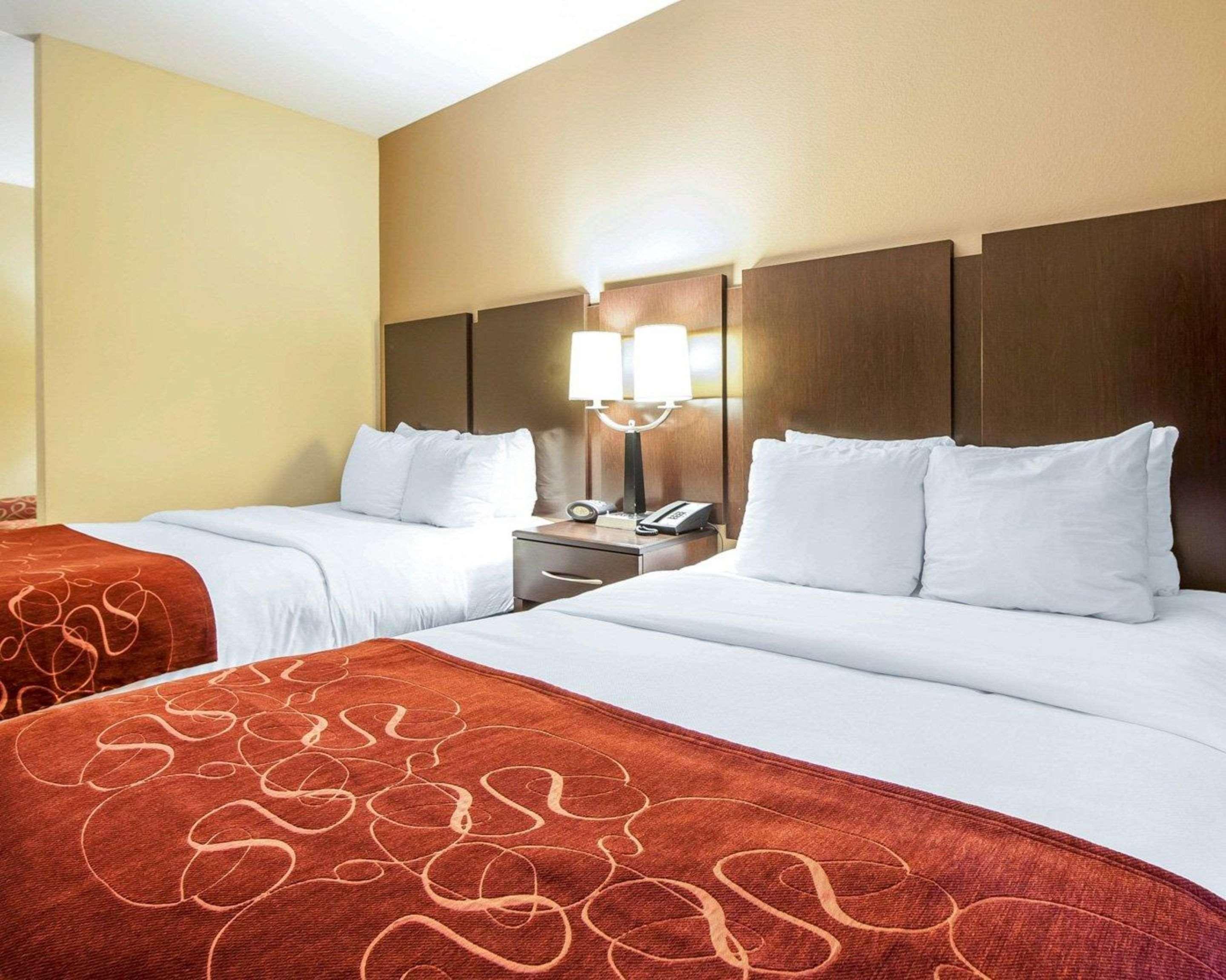 Suite Two Queen Beds Non Smoking